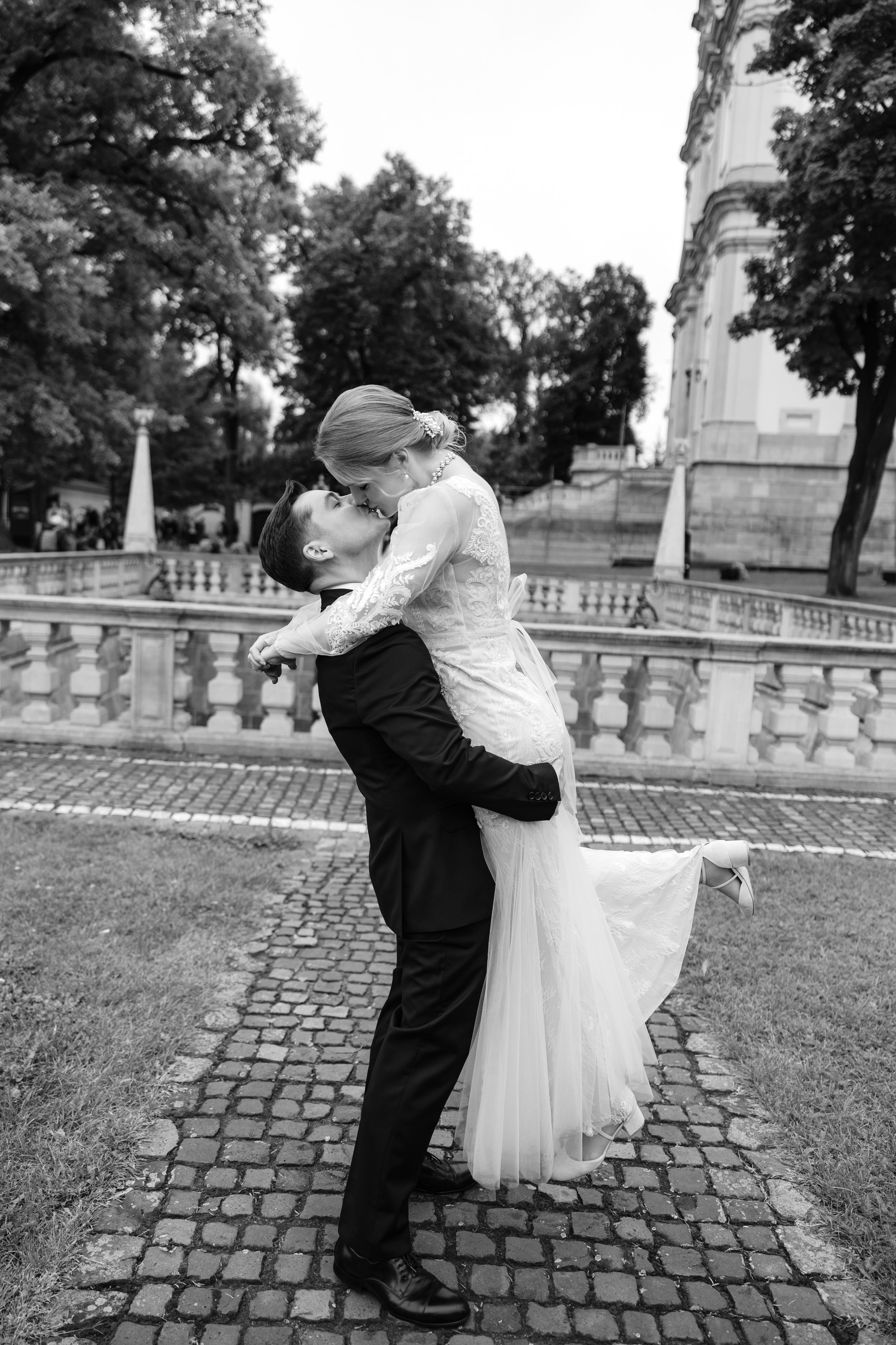Maria & Jakub. Fotograf ślubny i rodzinny w Krakowie Yana Klymova