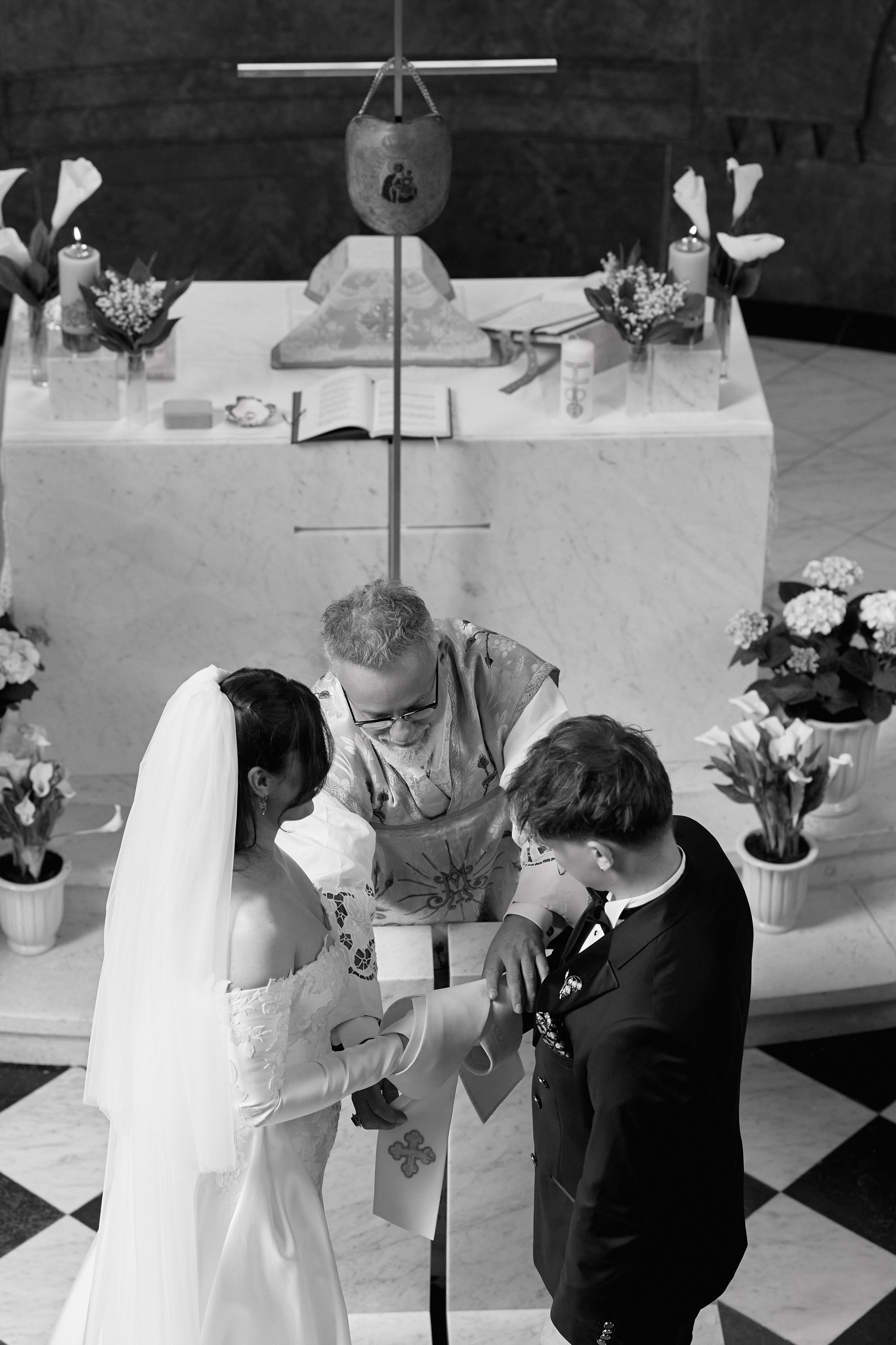 Wiktoria & Kacper. Pałac Goetz. Fotograf ślubny i rodzinny w Krakowie Yana Klymova