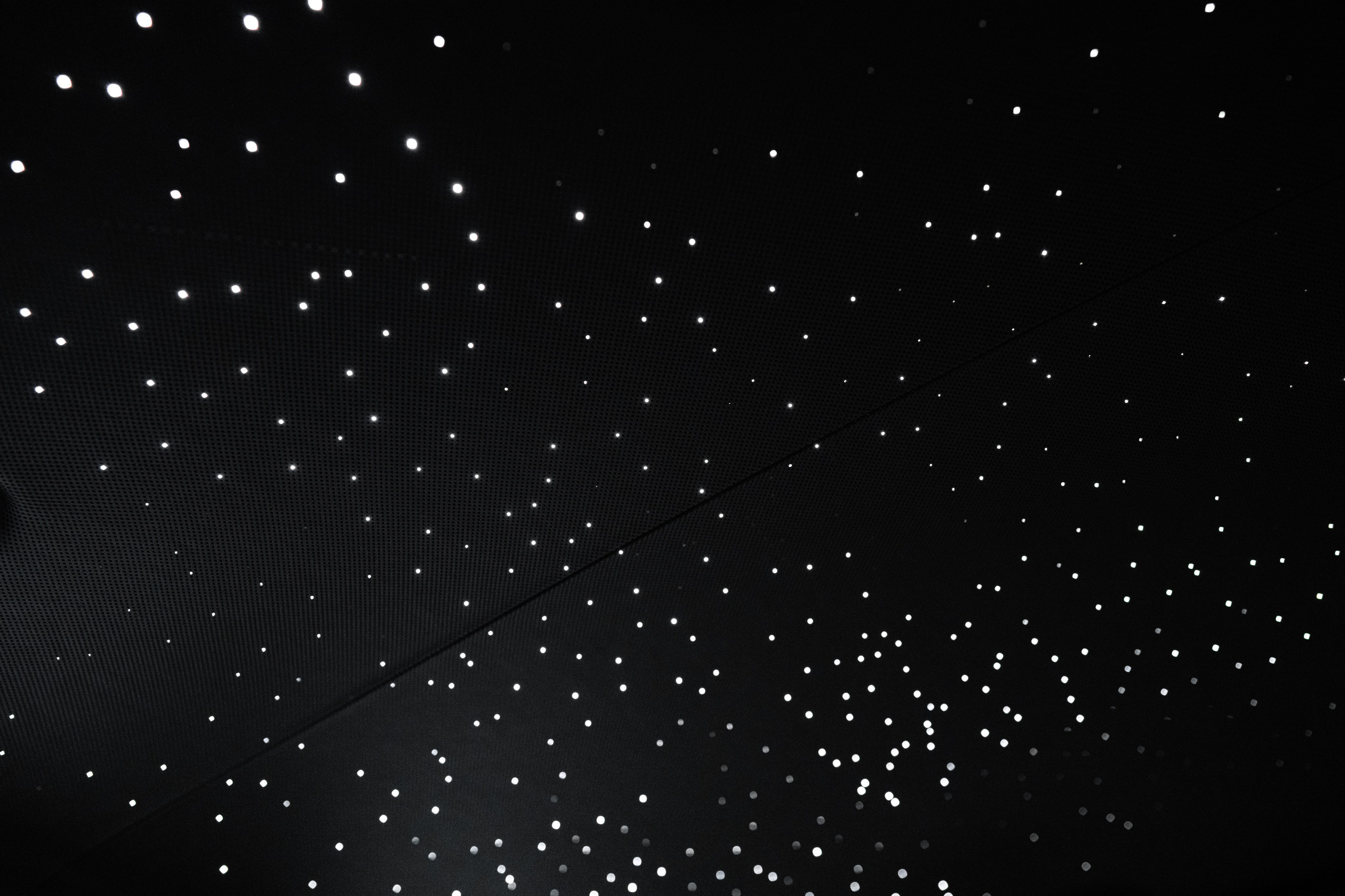 ROLLS-ROYCE. WORLDWIDE COMMERCIAL AUTOMOTIVE PHOTOGRAPHER