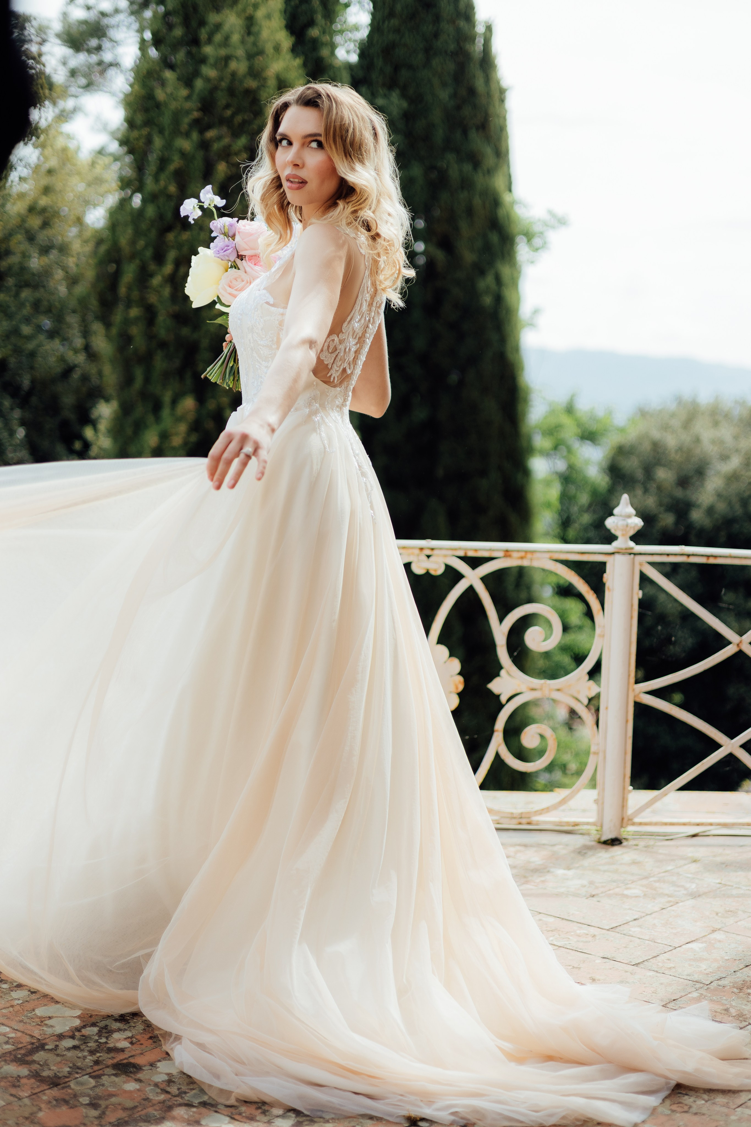 Wedding in tuscany. Sara Luca Wedding Photographer in Italy and Europe