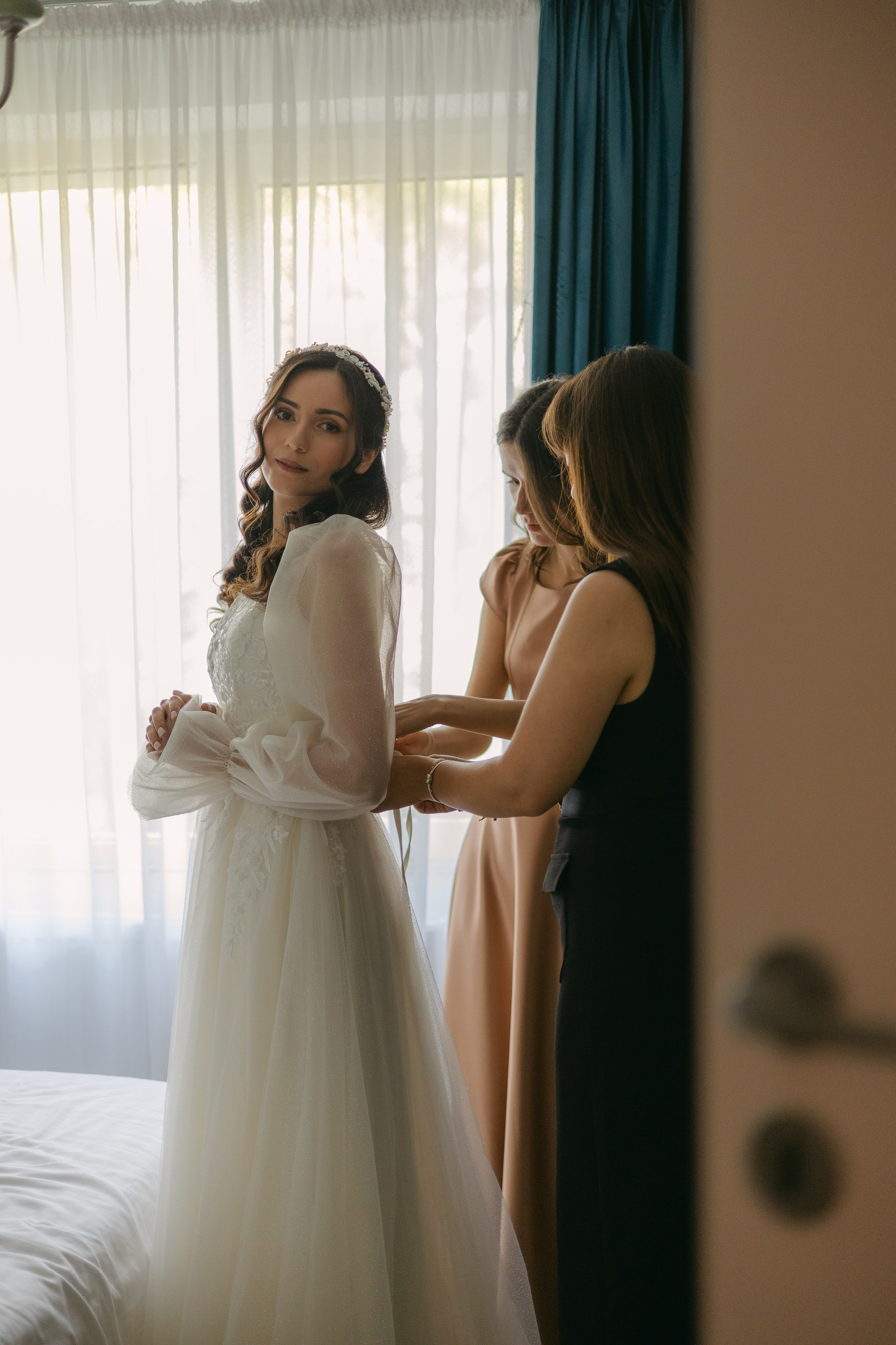 Beatrice and Andrei. Sara Luca Wedding Photographer in Italy and Europe