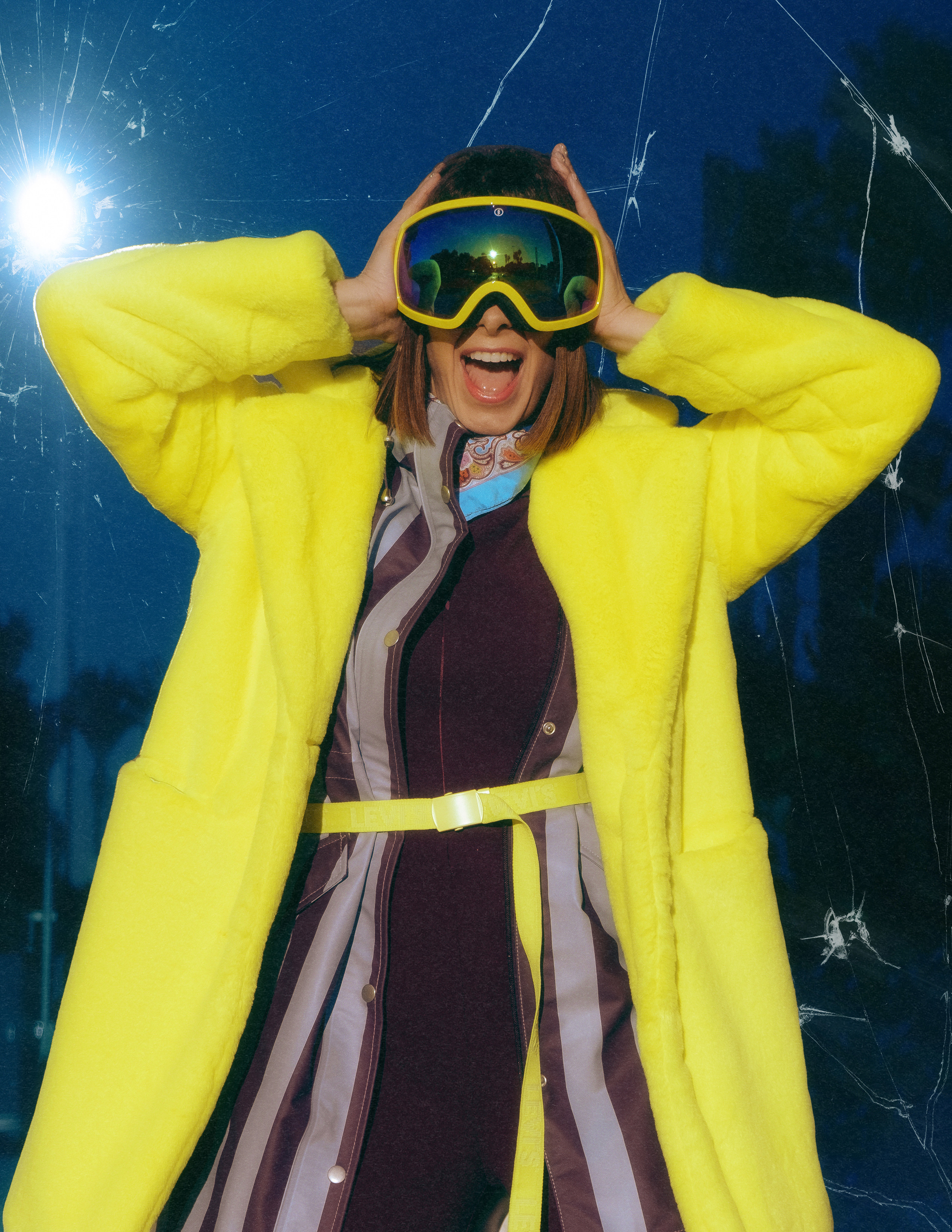 Стрит фэшн фотосессия в промышленной части Торревьехи, Аликантe | Фэшн фотограф Испания