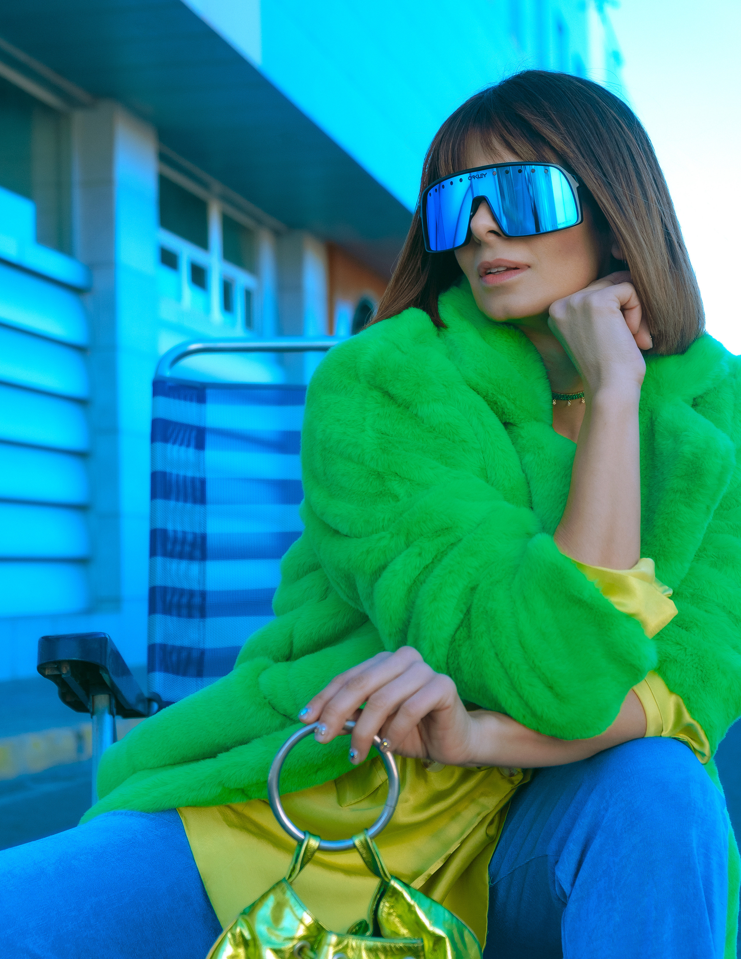 Стрит фэшн фотосессия в промышленной части Торревьехи, Аликантe | Фэшн фотограф Испания