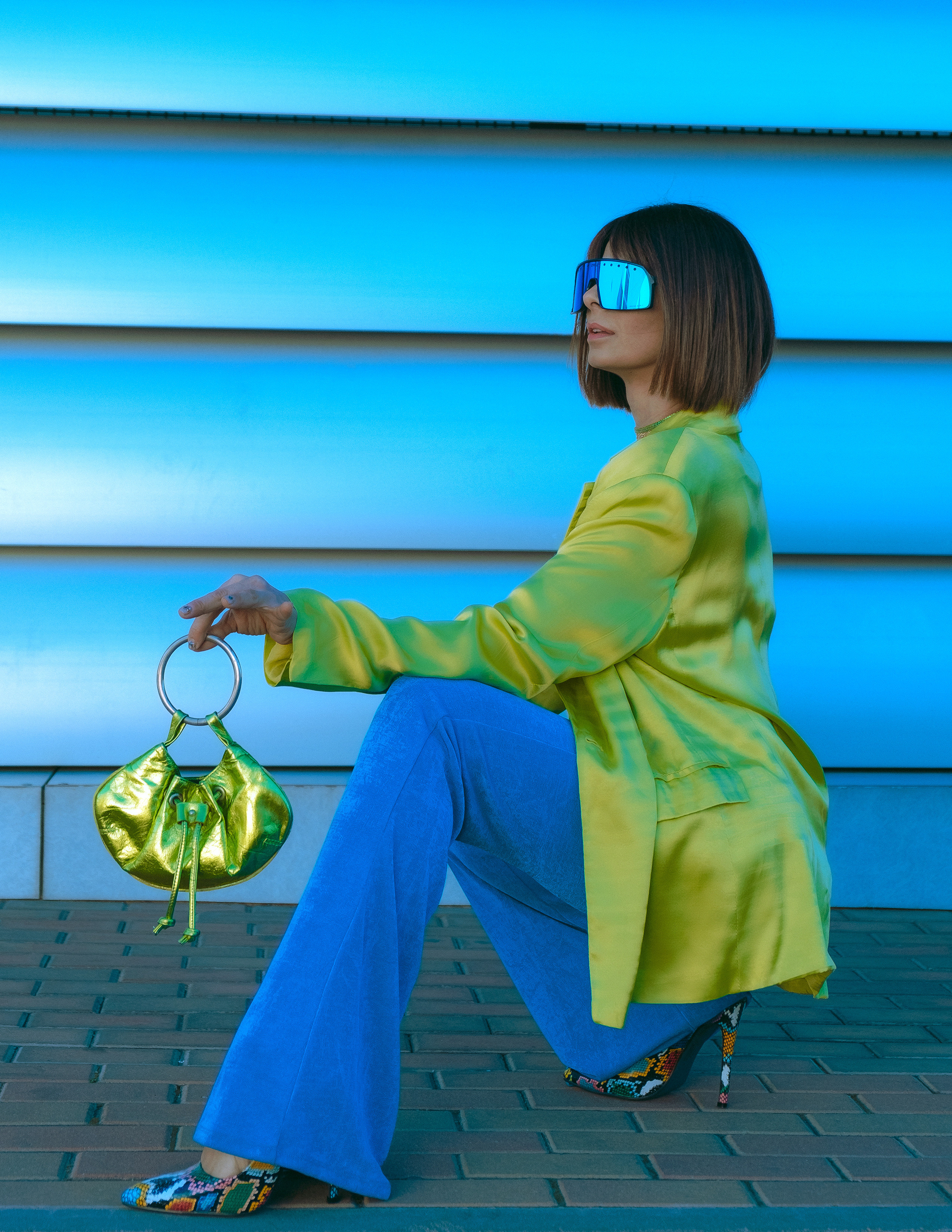 Стрит фэшн фотосессия в промышленной части Торревьехи, Аликантe | Фэшн фотограф Испания