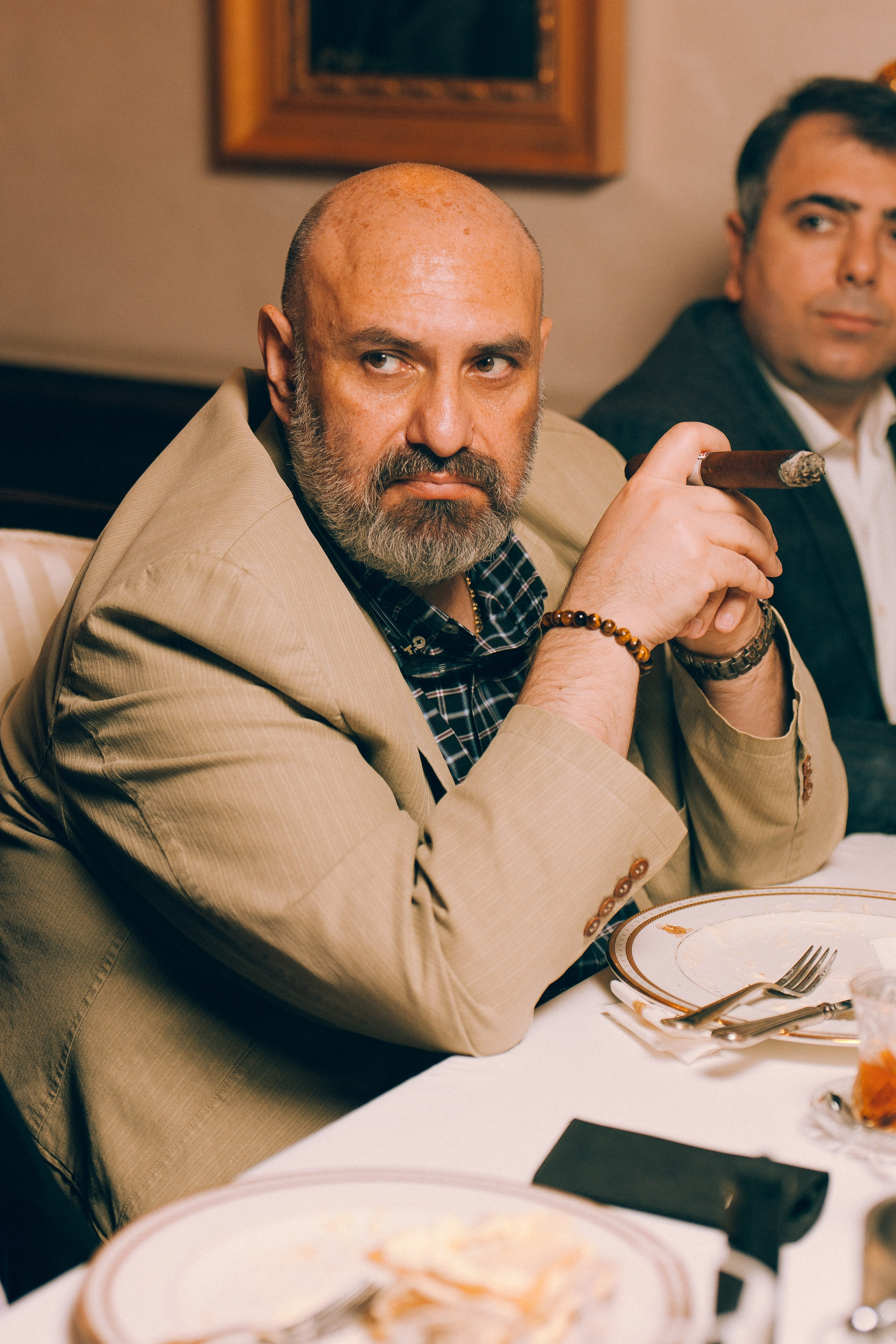 CIGAR CLUB. Wedding&Event photographer Ismail Rzayev in Baku