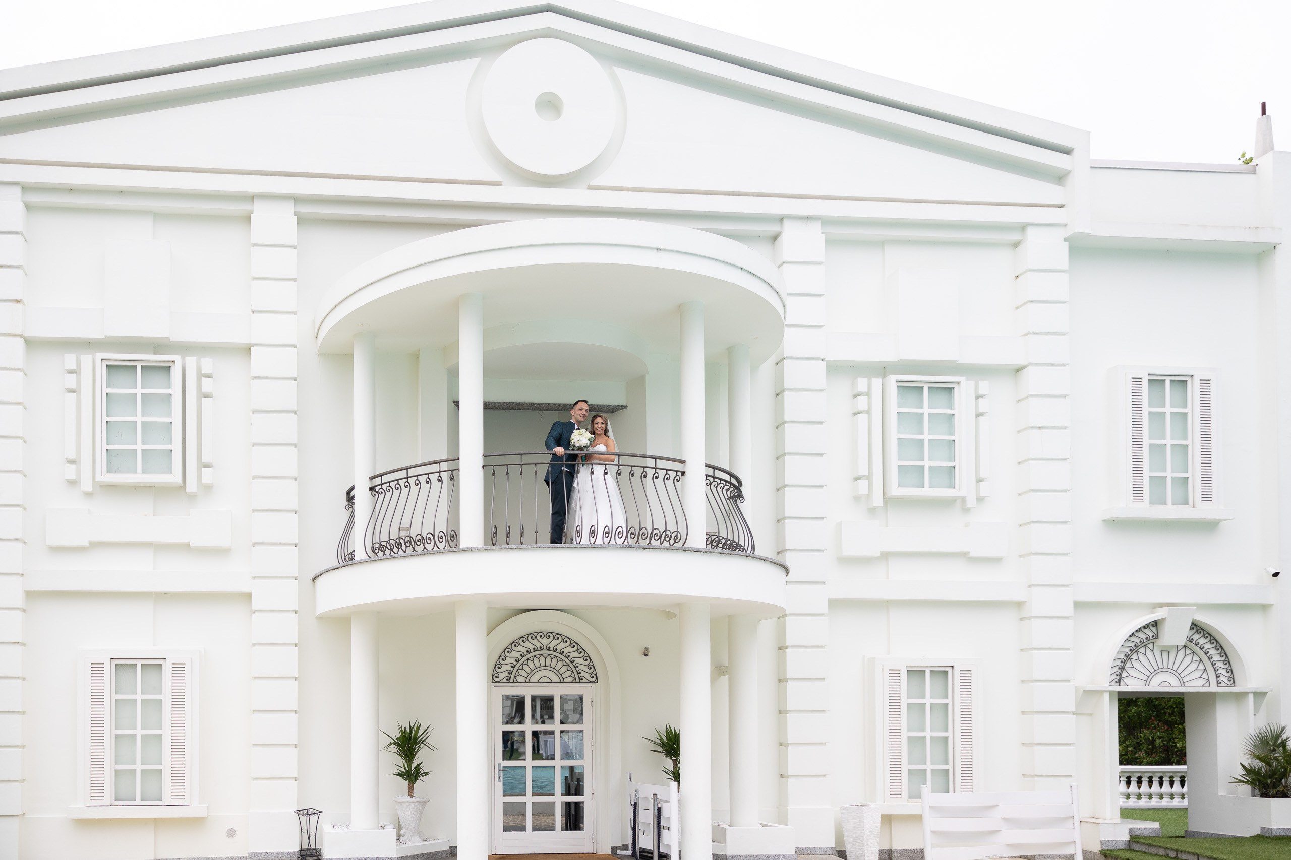 Si lo voglio. Fotografa di matrimonio a Milano e in Lombardia. Racconto matrimoni con uno stile naturale, elegante e senza pose forzate
