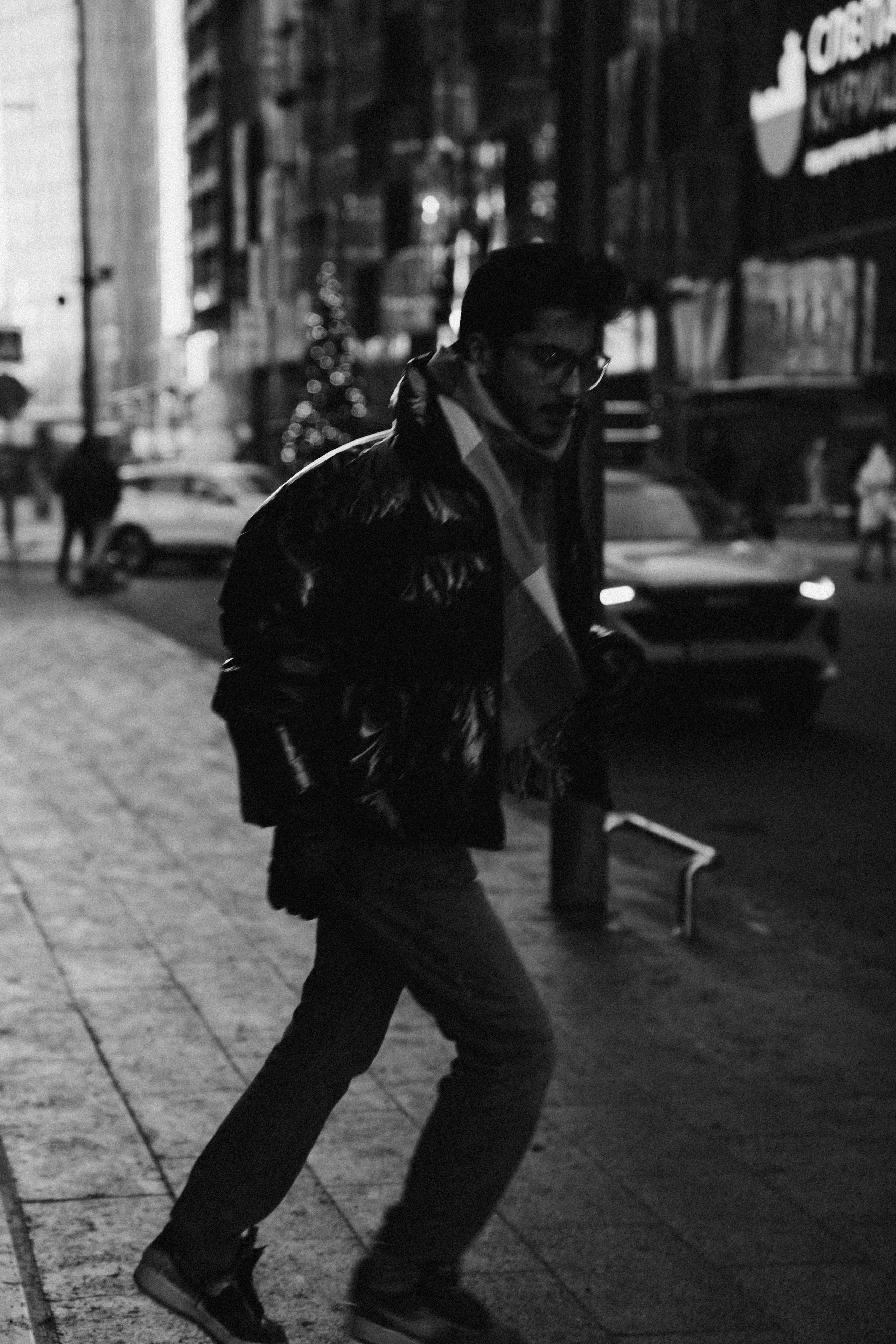 Male portrait on the background of Moscow city. Photographer in Uzbekistan and Samarkand Djasur Marupov