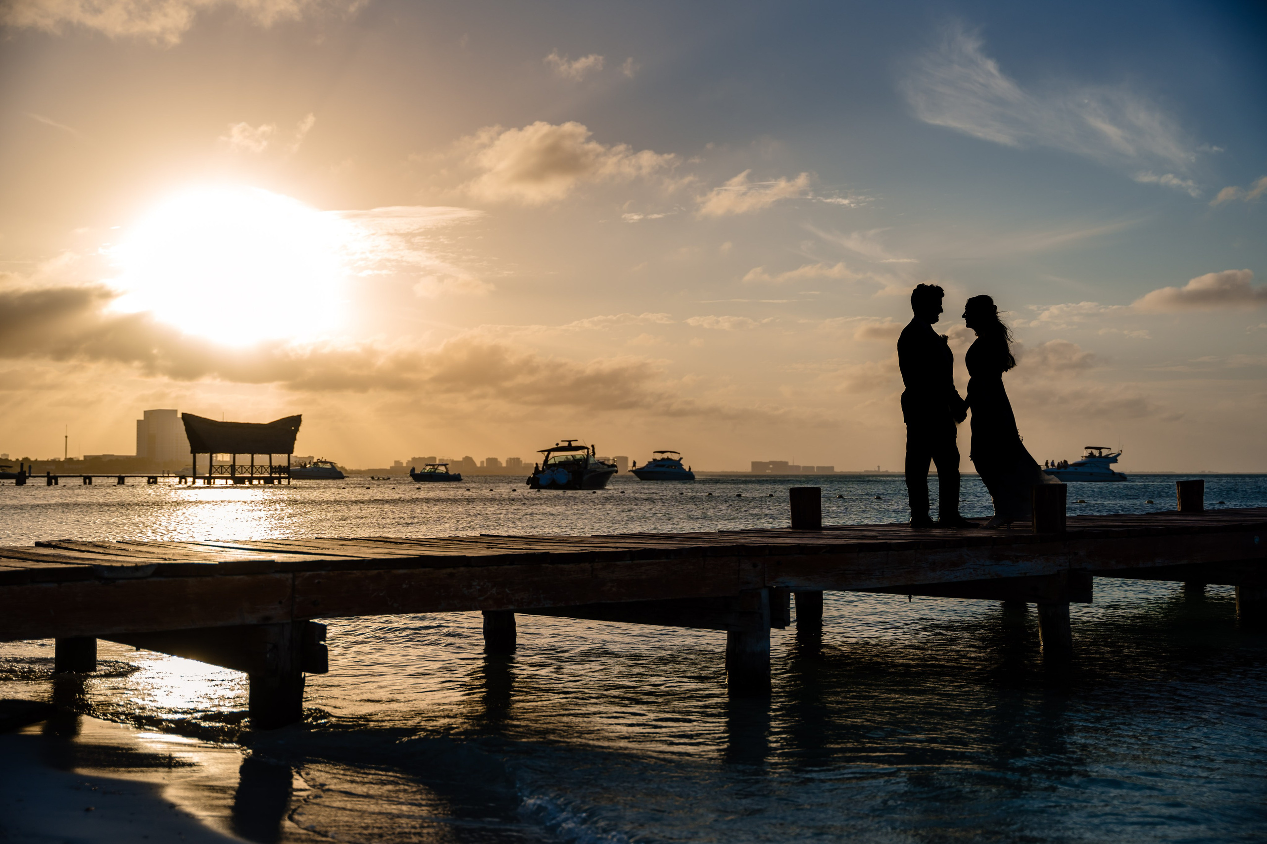 Wedding Photo Cancun. Alfredo Vazquez Wedding Films & Photography | Mexico & Destination Weddings