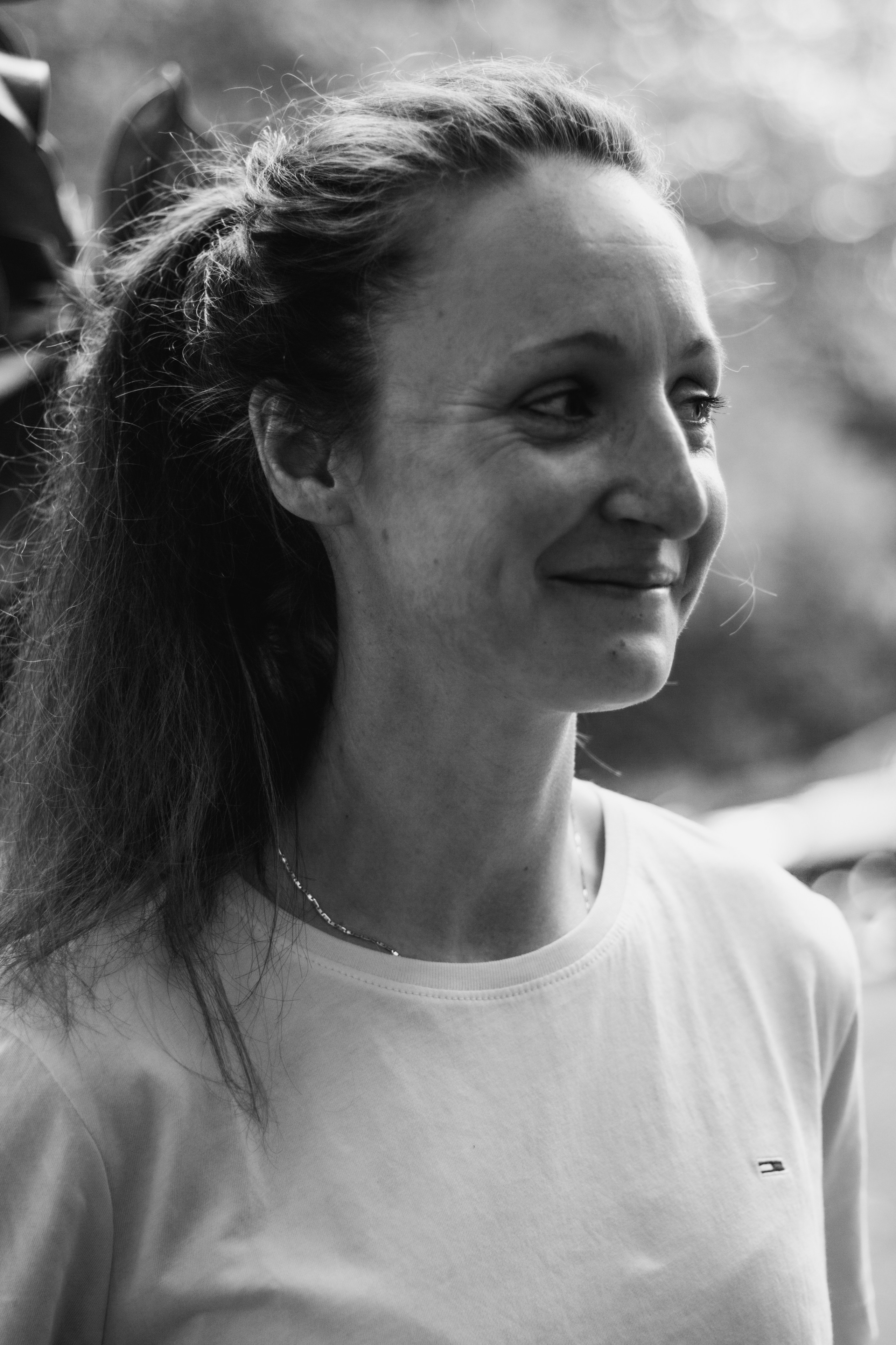 Anais et Tiffany. Photographe professionnelle à Poitiers, Tours et Châtellerault | Studio photo entre Poitiers et Tours – portraits, familles, entreprises, ma