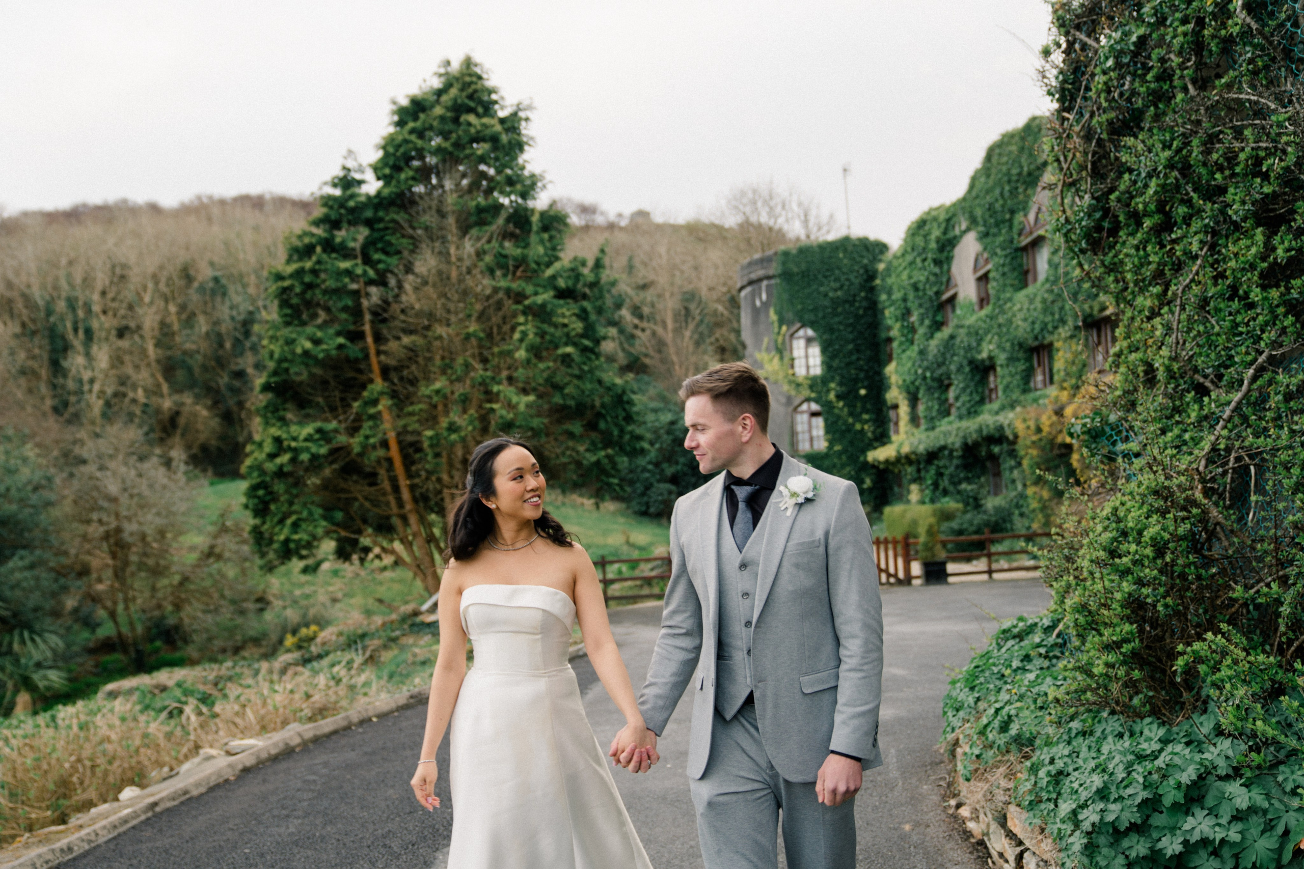 Aongas & Yannie. Wedding and family photographer Ireland