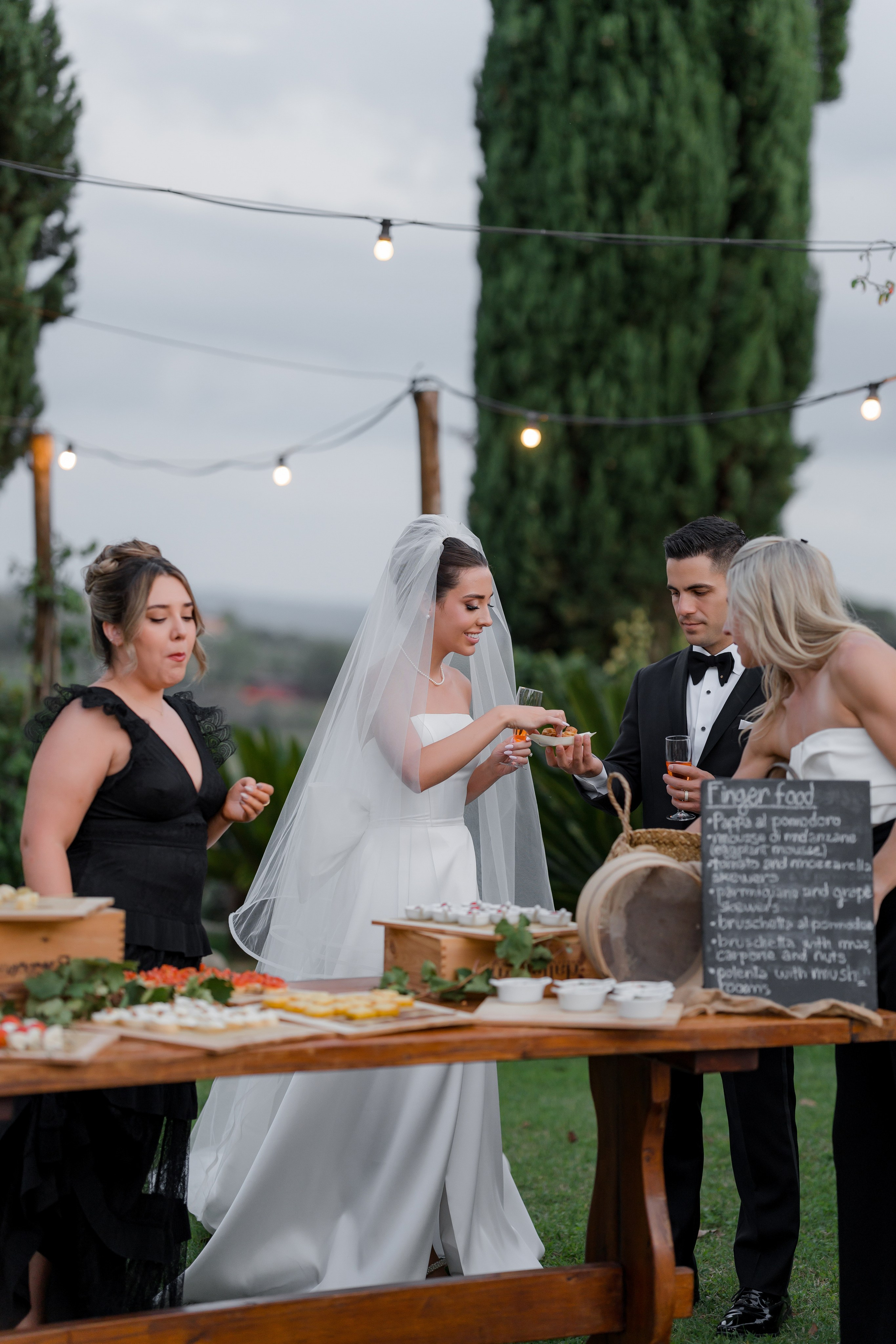 Dom&Ally. Весільний фотограф Вікторія Саврук