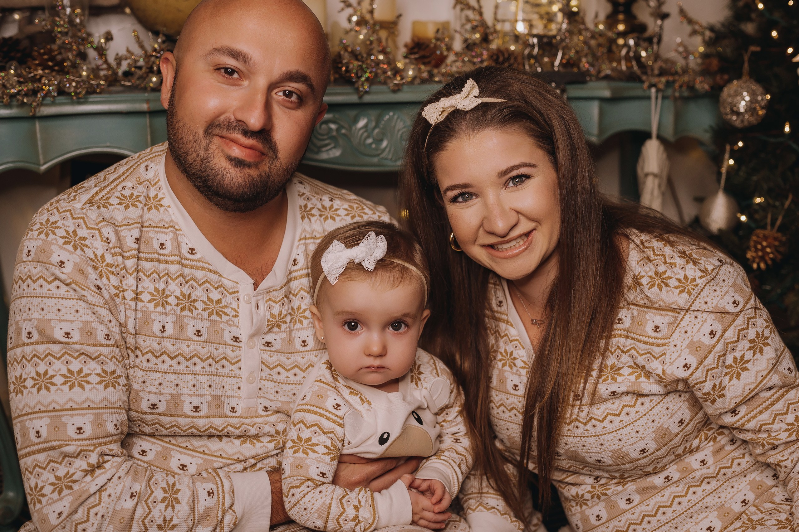 09.12.2023 Christmas Photoshoot. Wedding family event photographer in Chicago Nick Yushevich