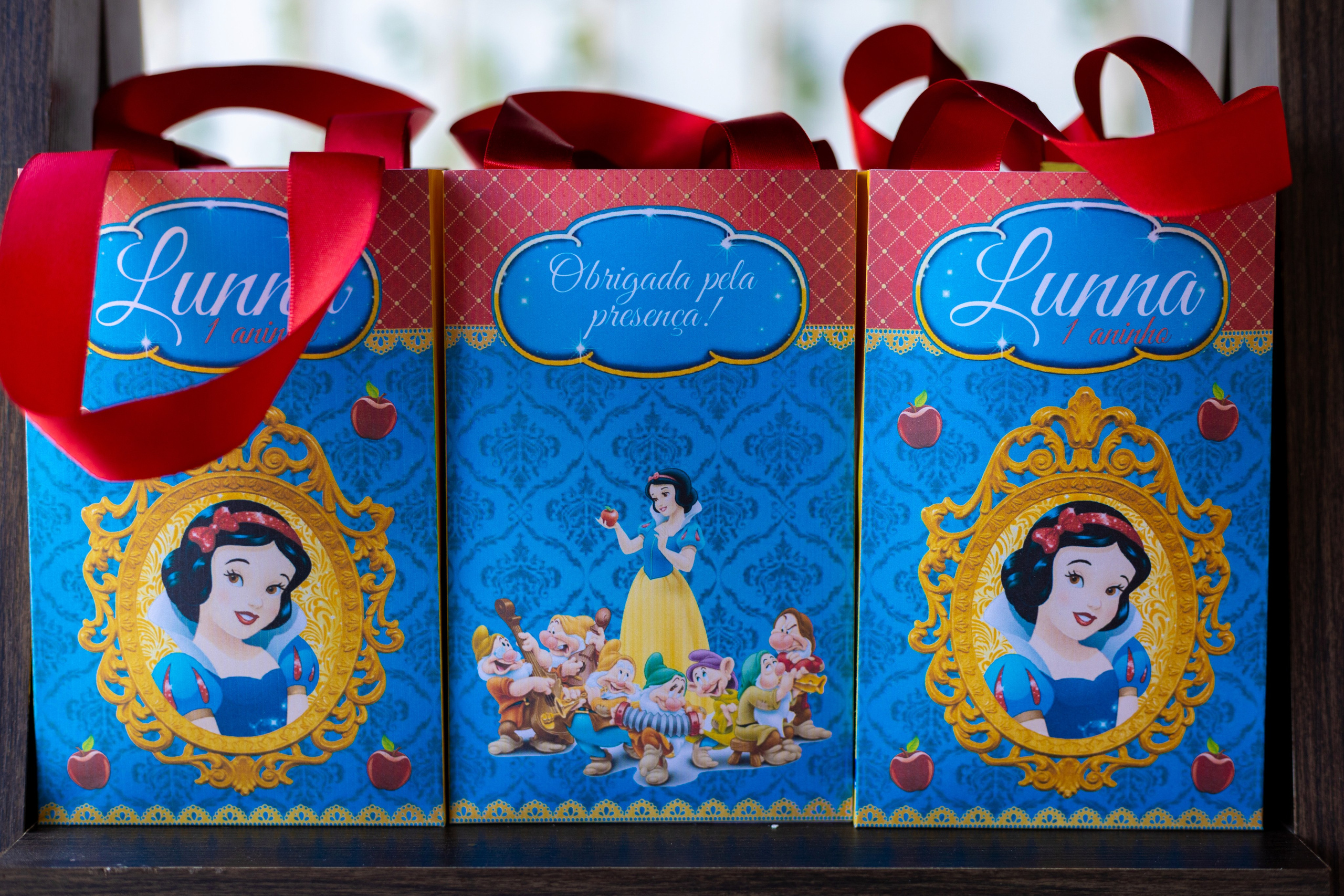 Lunna 1 aninho. Bem-vindo ao Meu Mundo Fotográfico