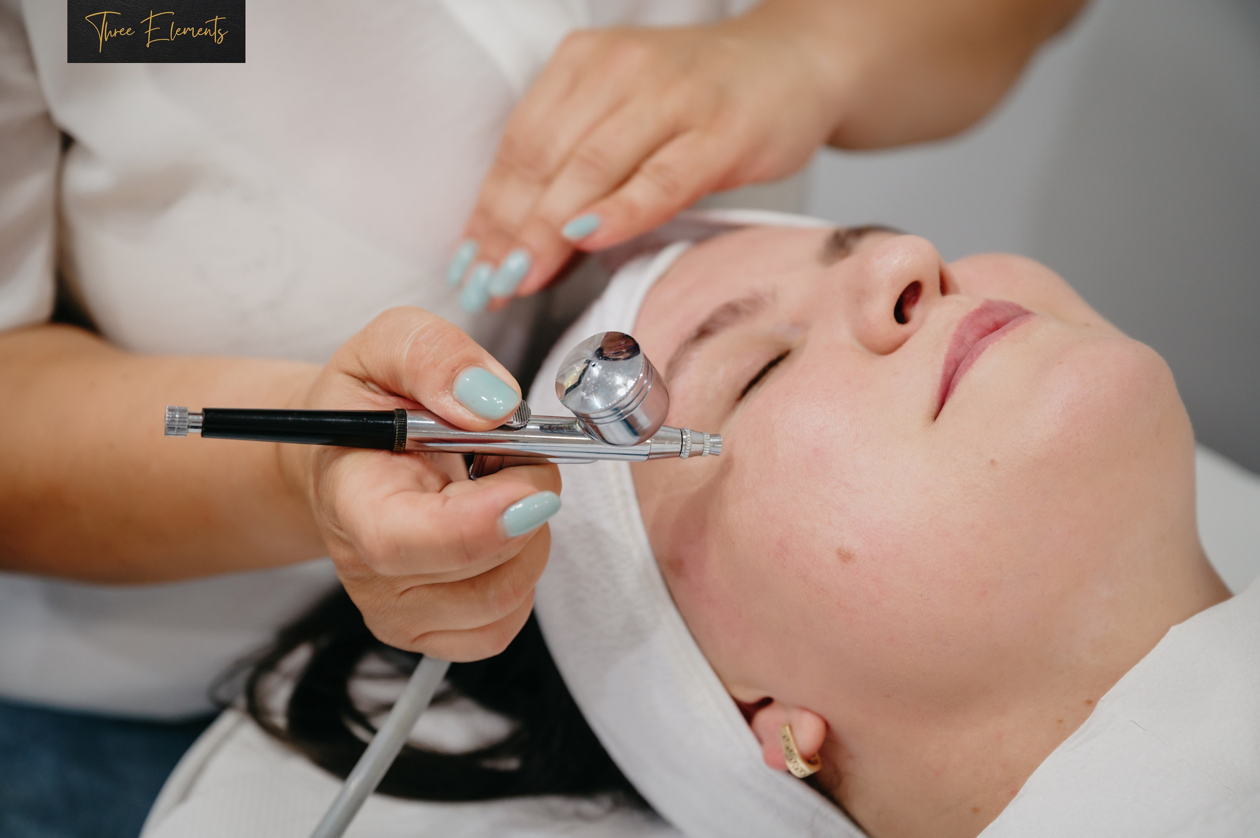 Three Elements. Laurentiu Stefan StoryTeller