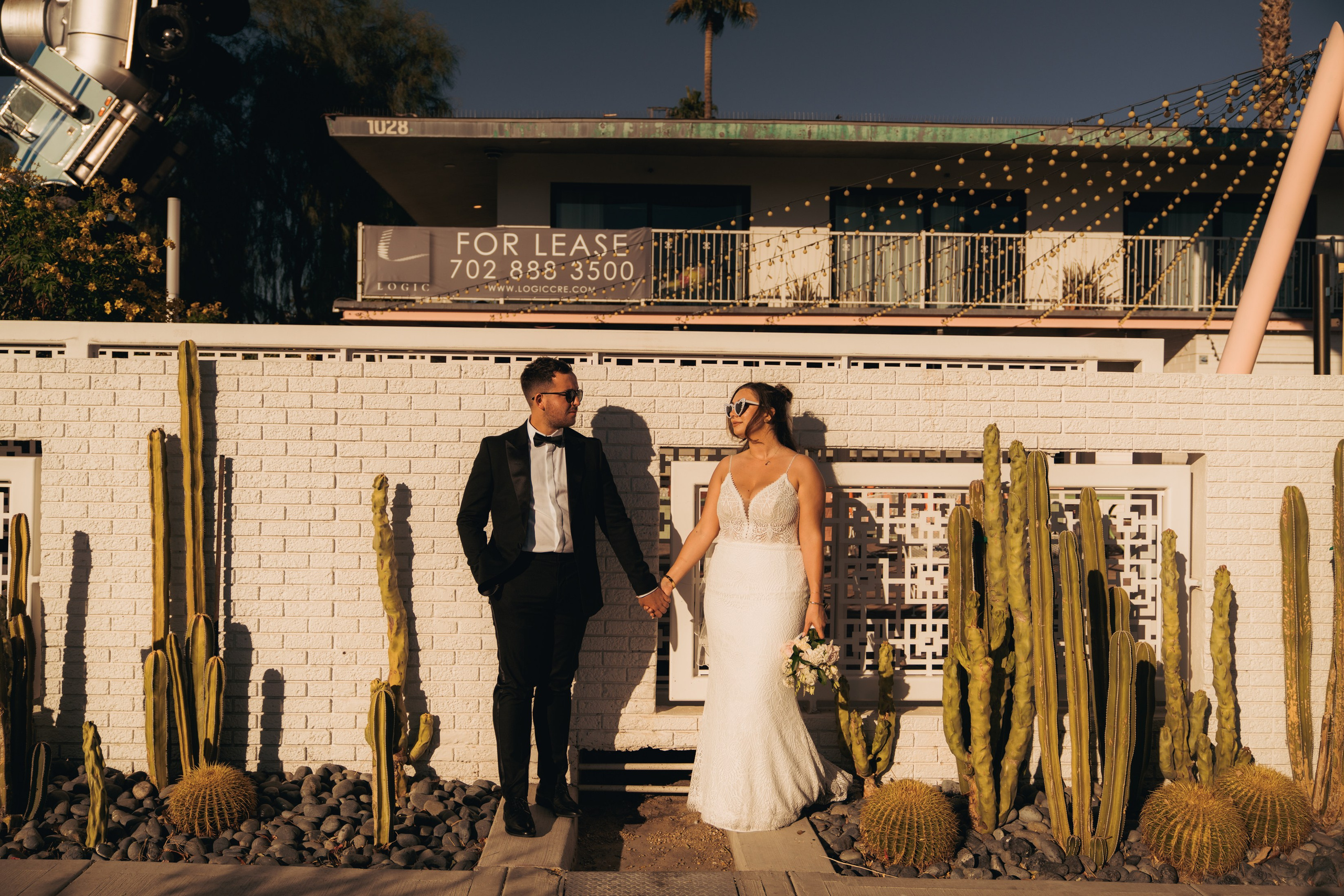 Georgia&Kyran. Wedding & elopement photographer Viktoriya Kravtsov. Las Vegas