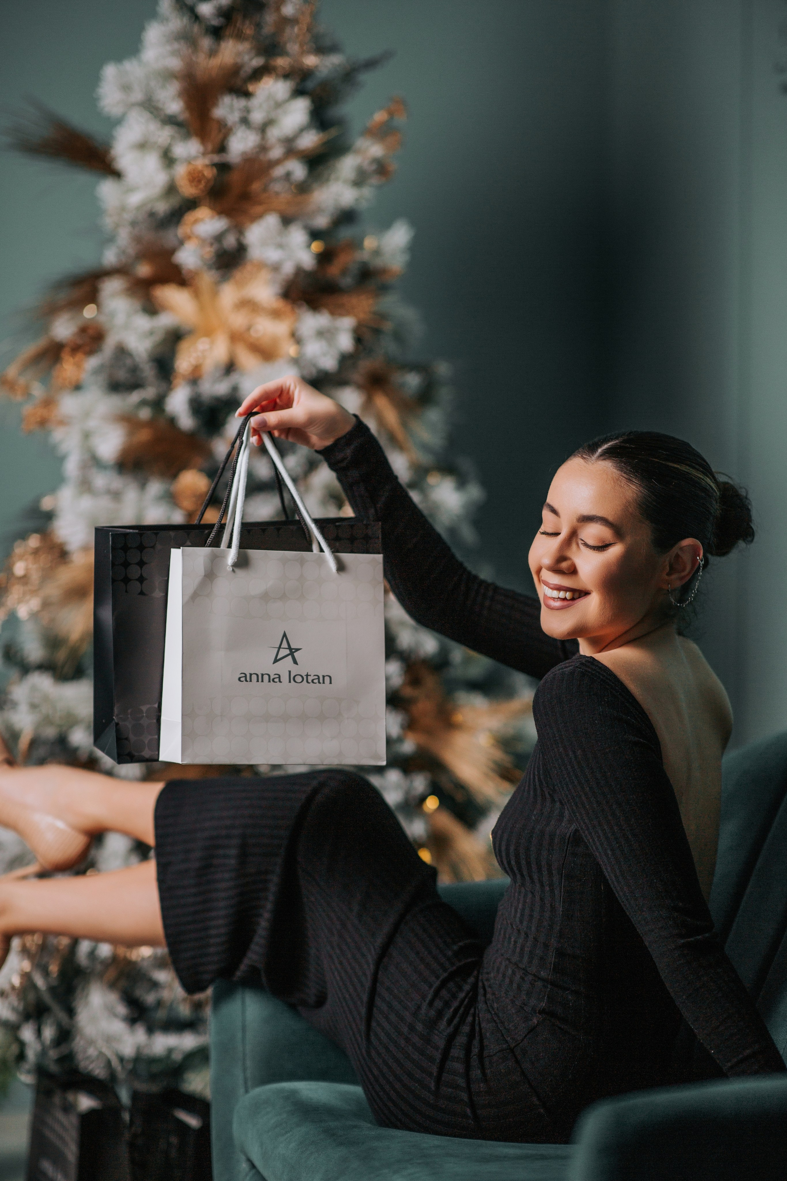 Commercial. Wedding, Family Photographer