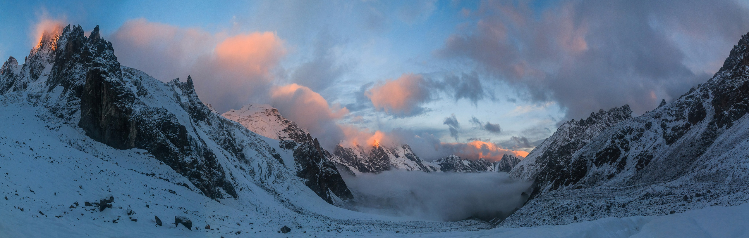 Expeditions. Vitalii Krepak — Gonzo Fotografie