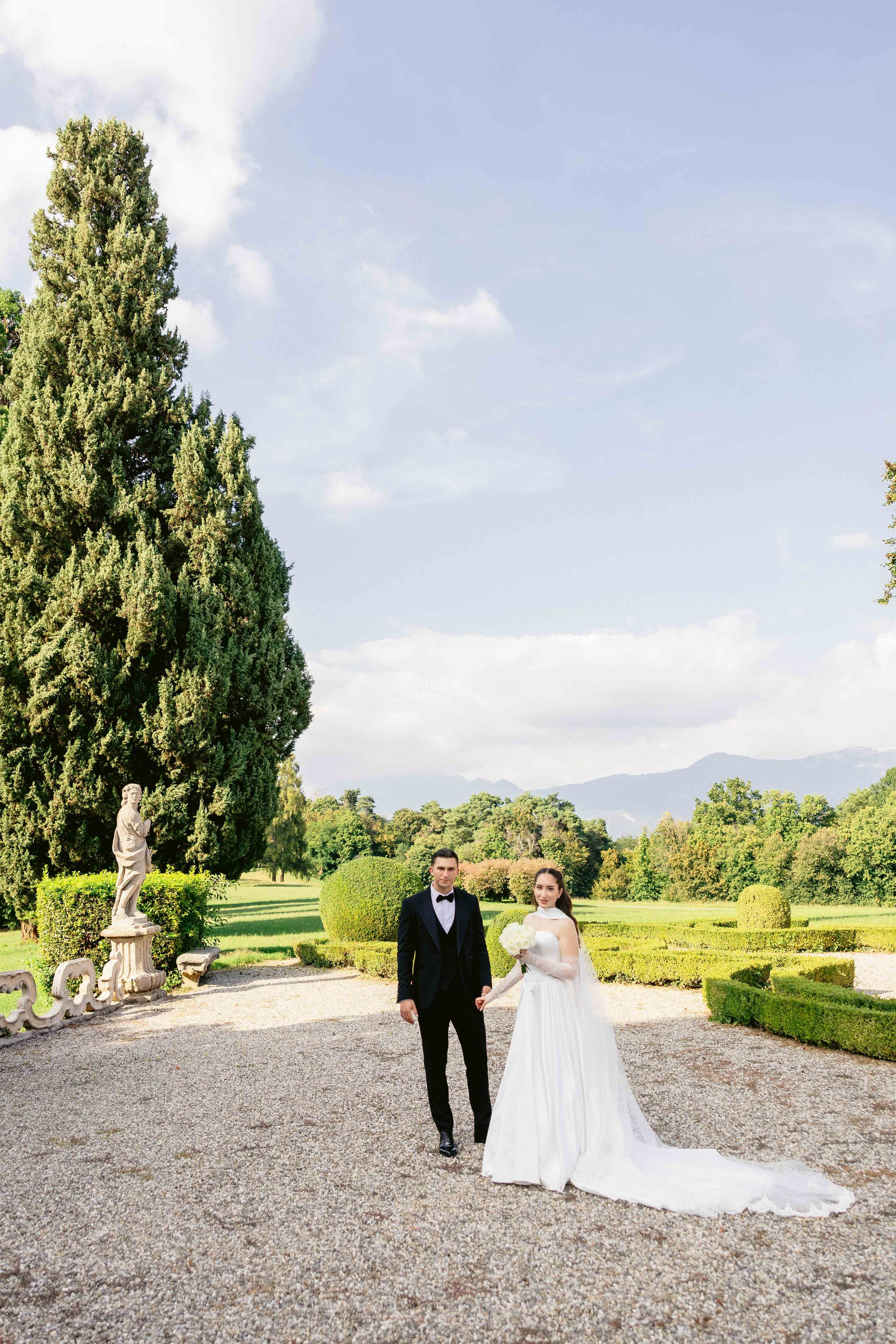Wedding in Milan — Villa Subaglio. Hochzeitsfotograf Deutschland & Destination Weddings | Moderne Hochzeitsfotografie