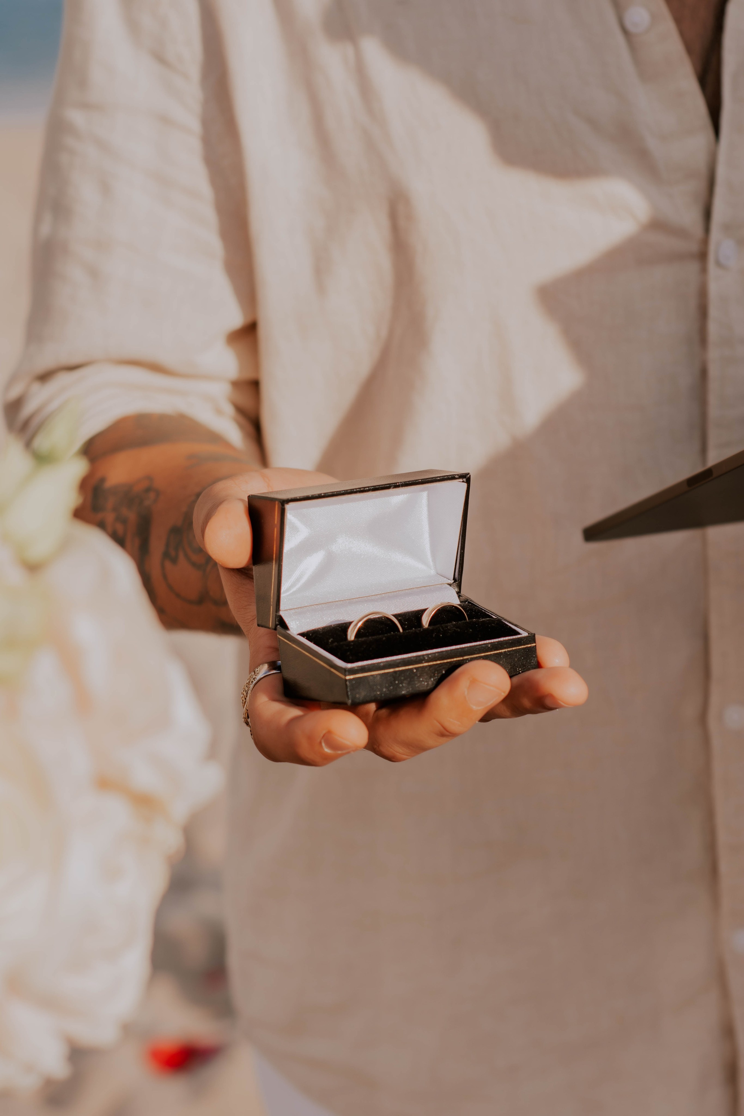 Wedding photography in Miami. Professional portrait photographer in Los Angeles | Axenia Haritonova