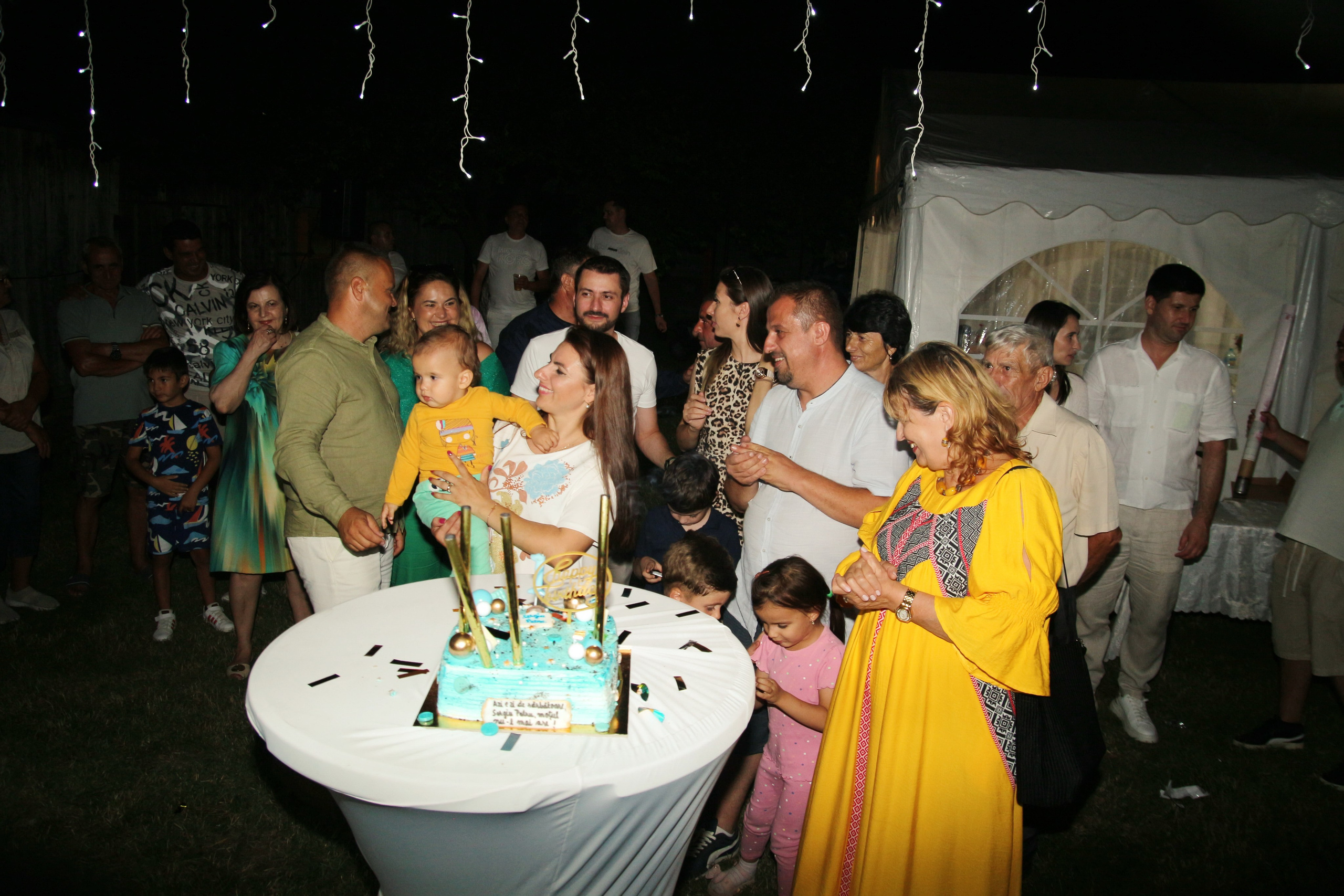 BYZO MEDIA. PETRU BYZO - family and children photographer in ROMANIA