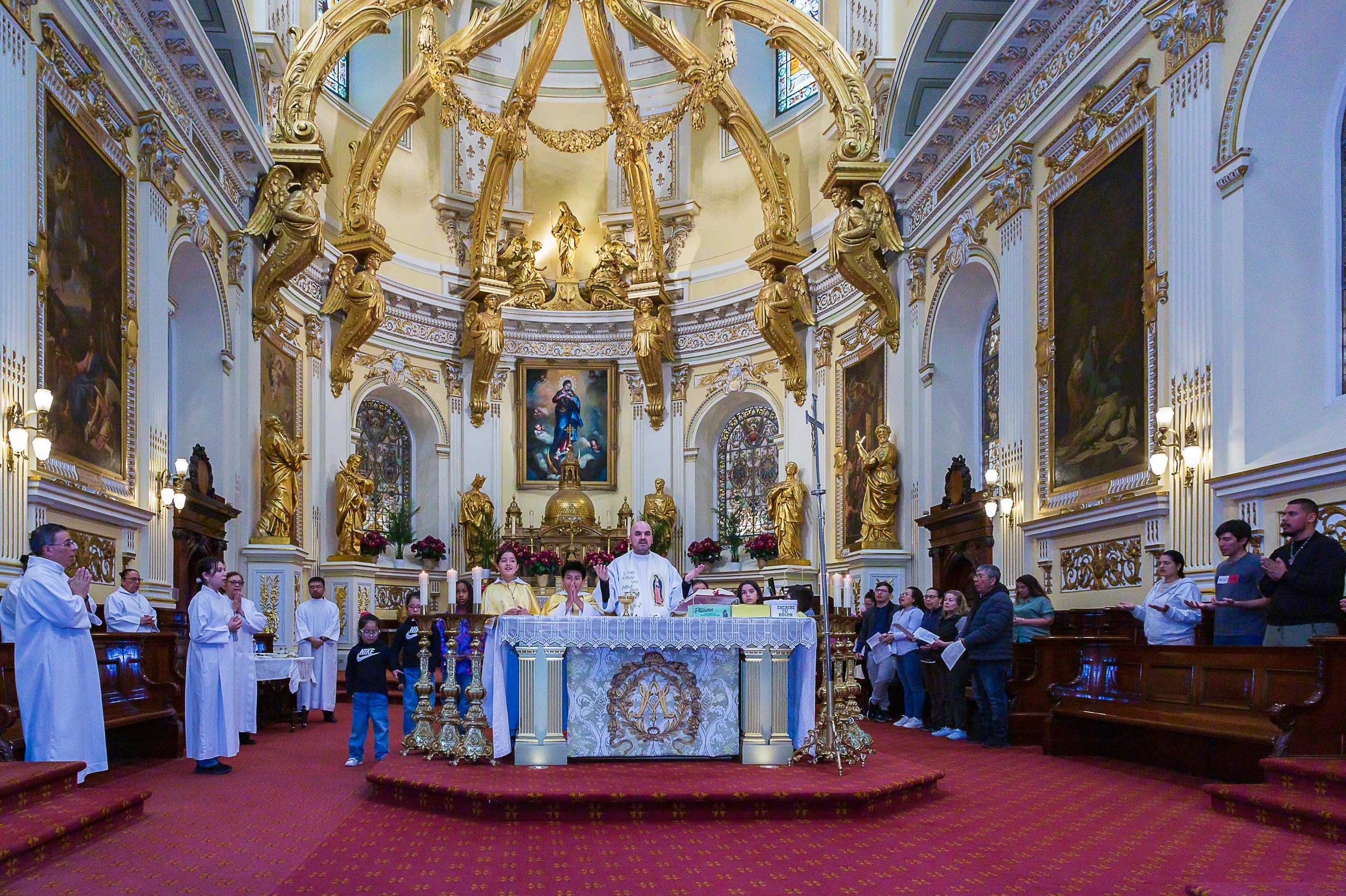 Sainte Anne de Beaupre et Quebec. Studioplaza8