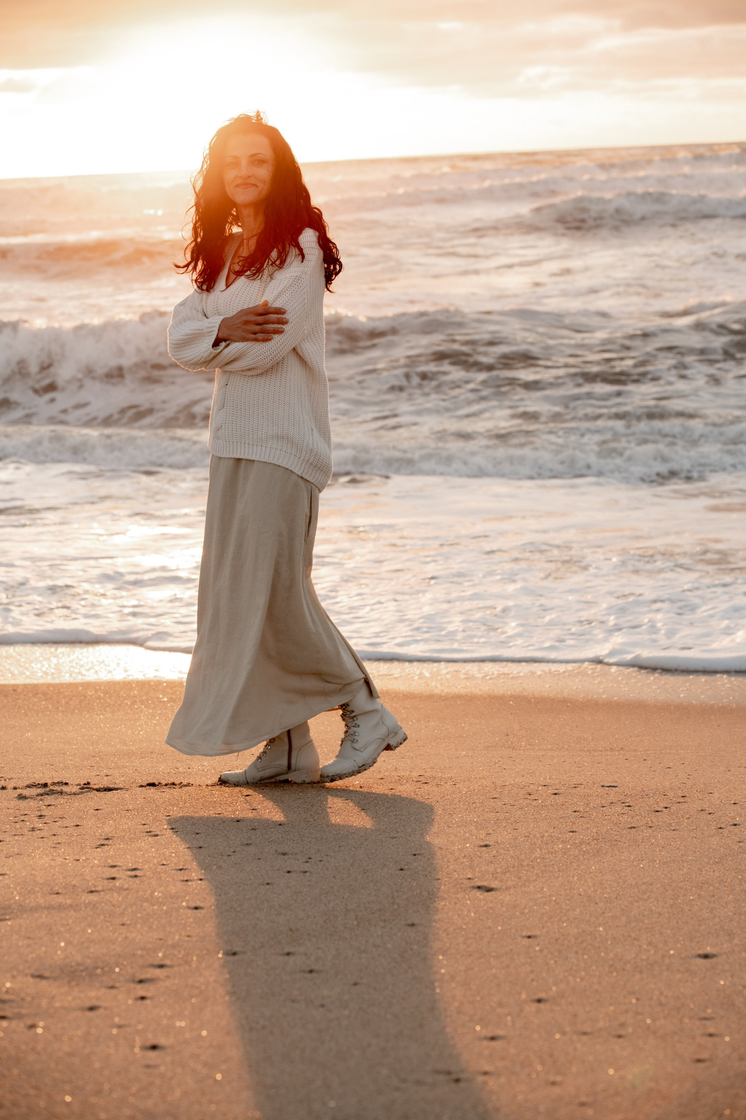 IRINA. Anastasiia Antoniuk portrait, family and couple photographer, Portugal