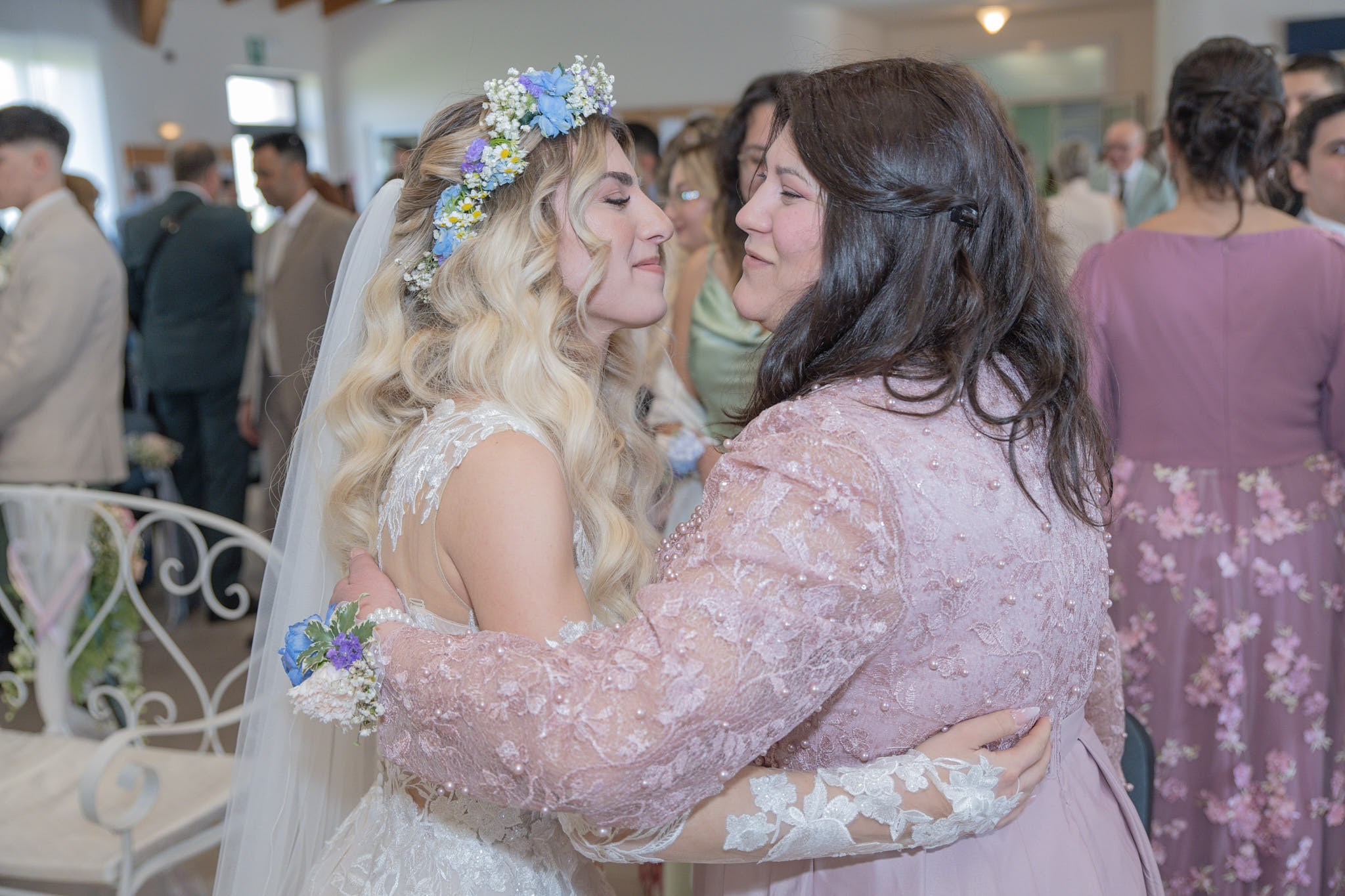 Angelo & Claudia. Fotografo matrimonio Lago di Como Ferrari Media Production