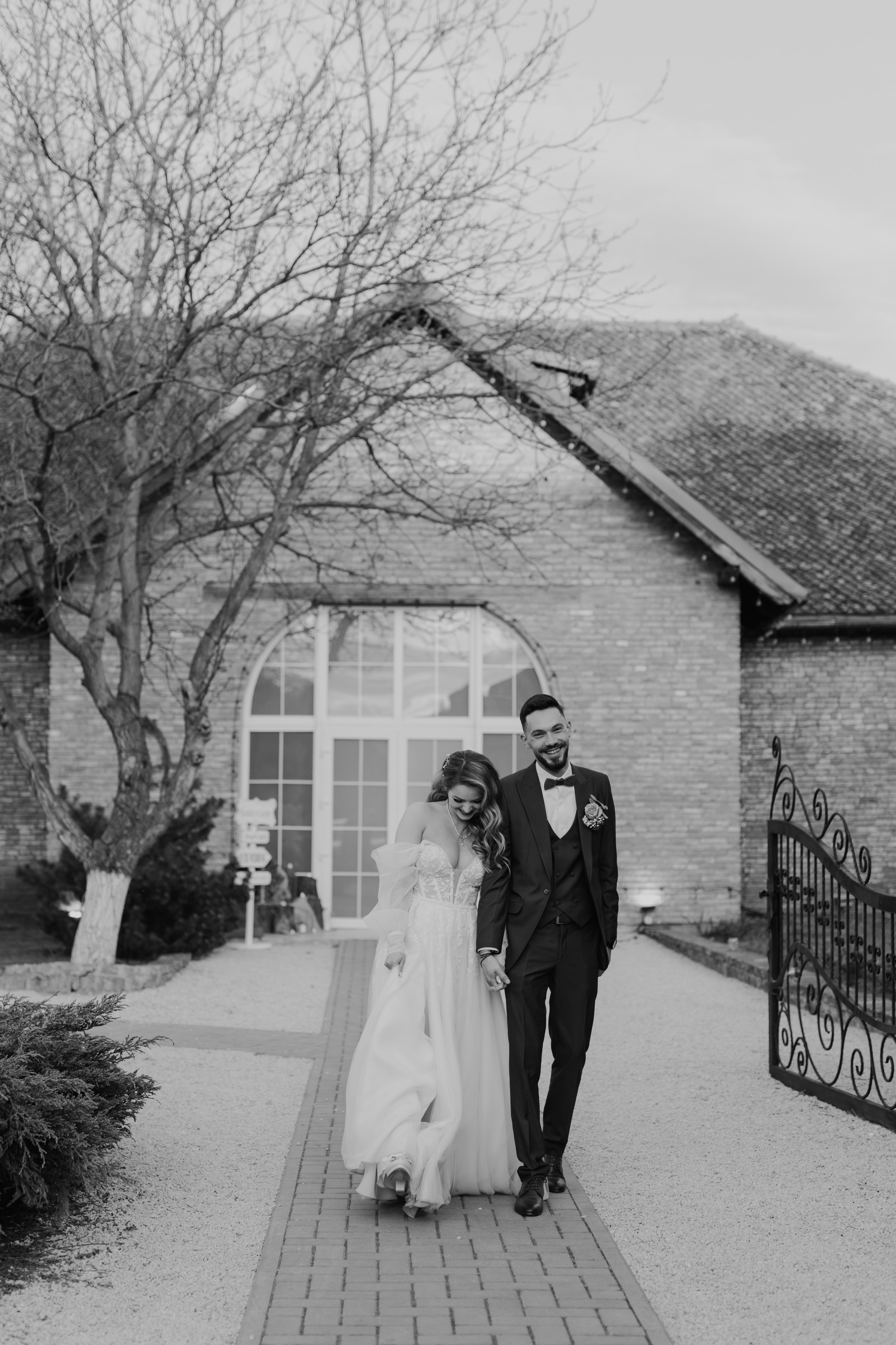 Nicoleta & Lucian. Main