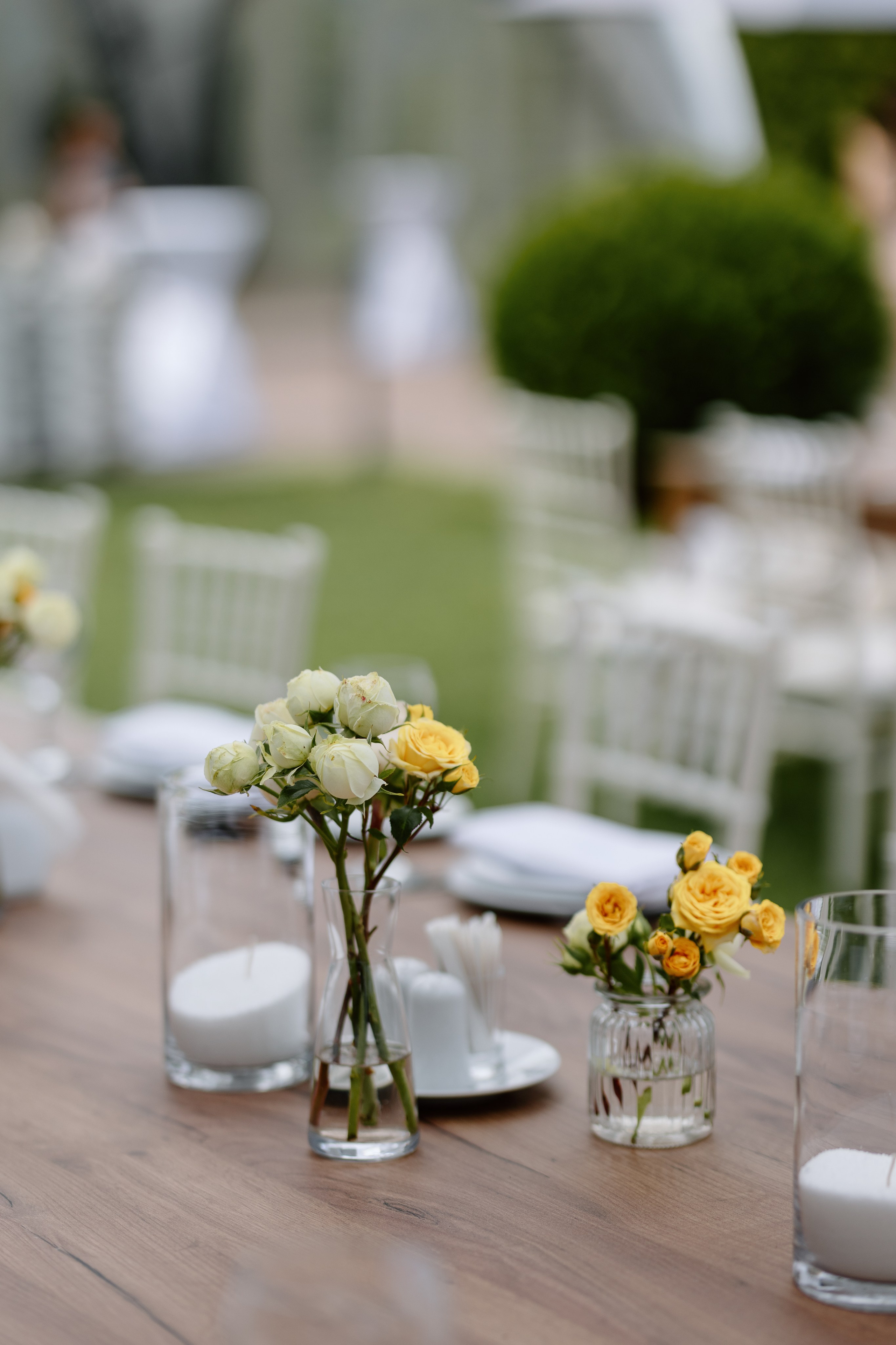 Corina & Dumitru. Main