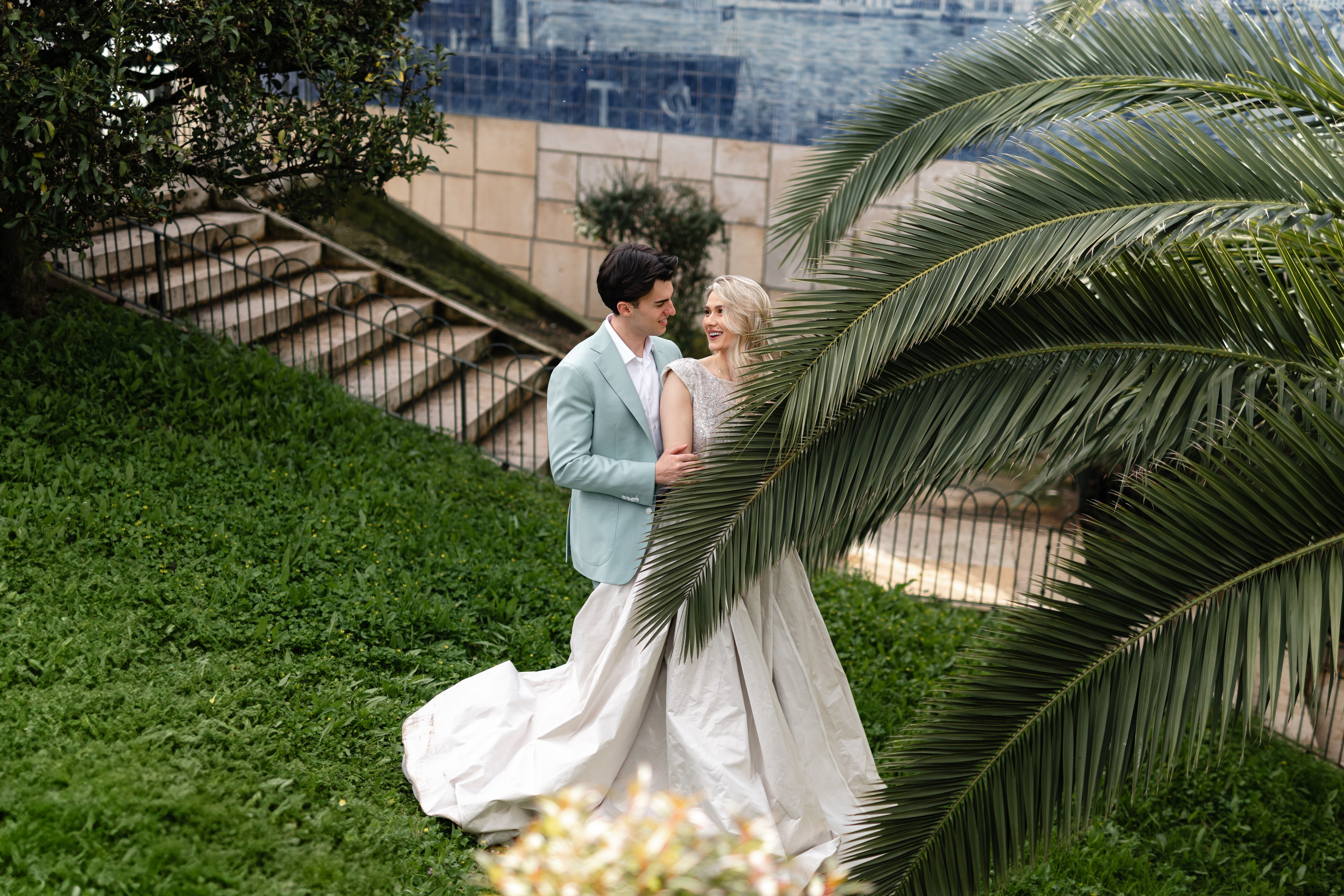 Vivien & Razvan. Main