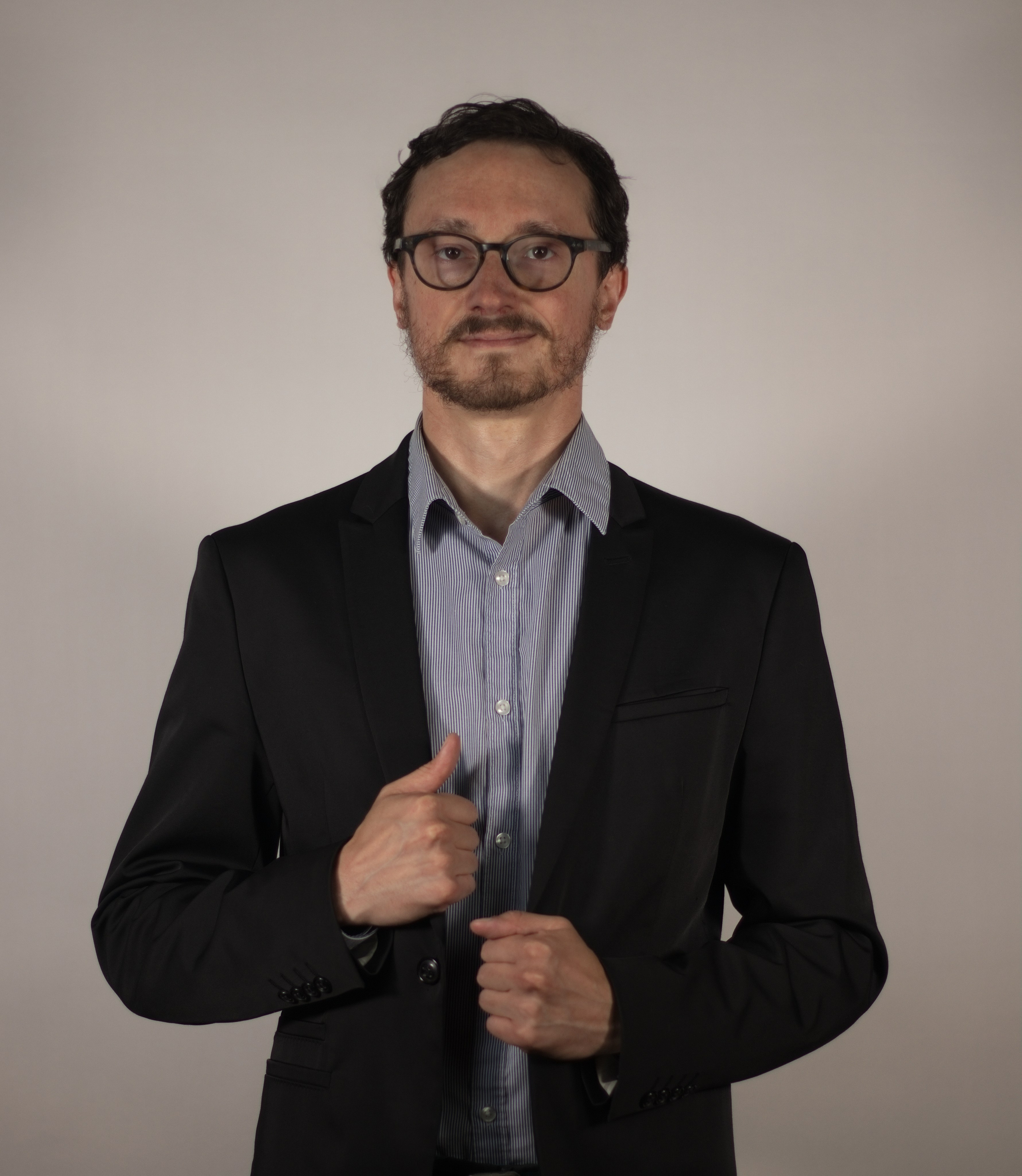 Joe Landis — Headshots — 7/1/2026. Charitable Visuals