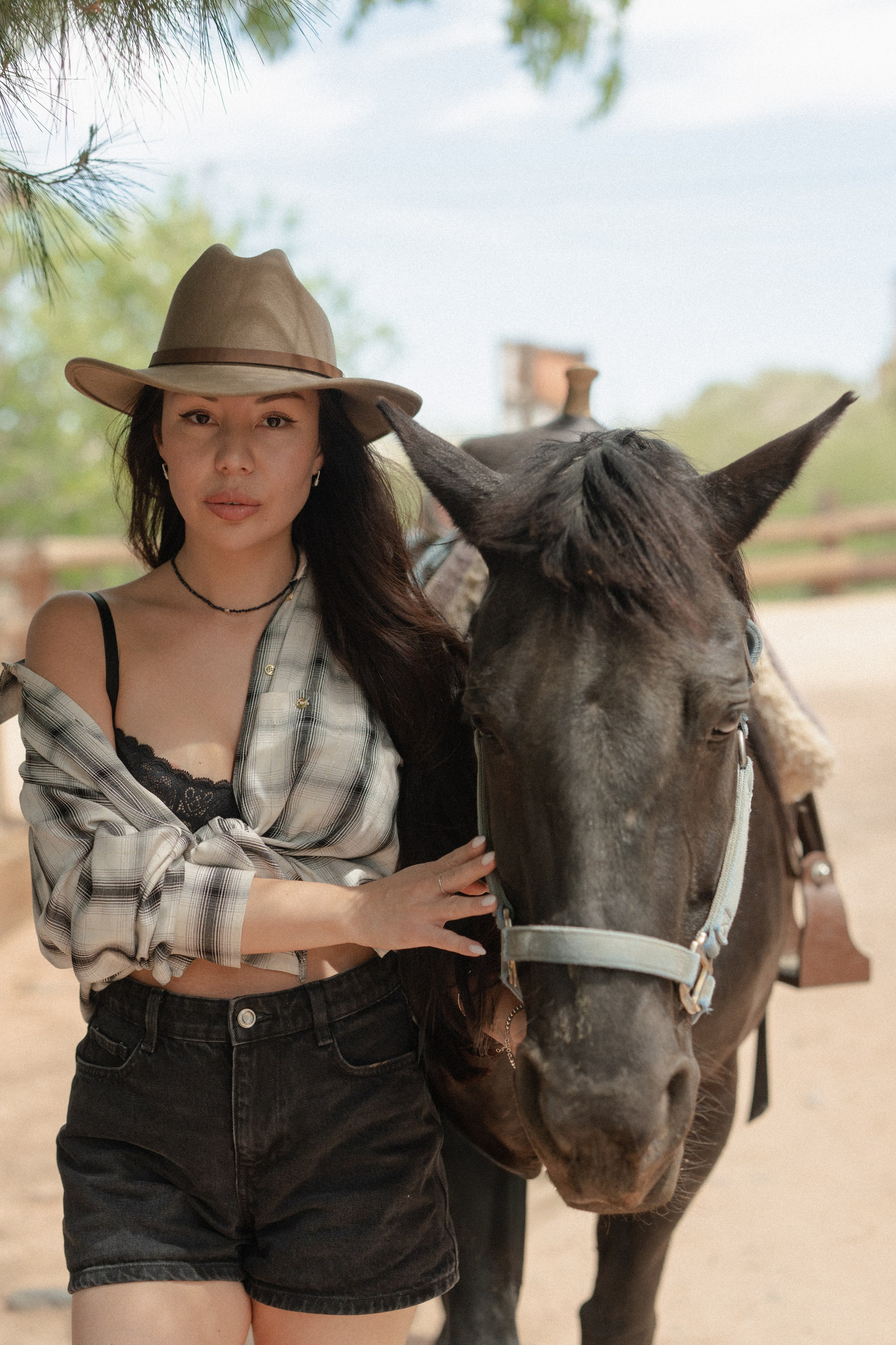 Wild West Rancho. Woman Photoshoot. Portrait, family, maternity & wedding photography & videography in SoCal Kseni Vibe