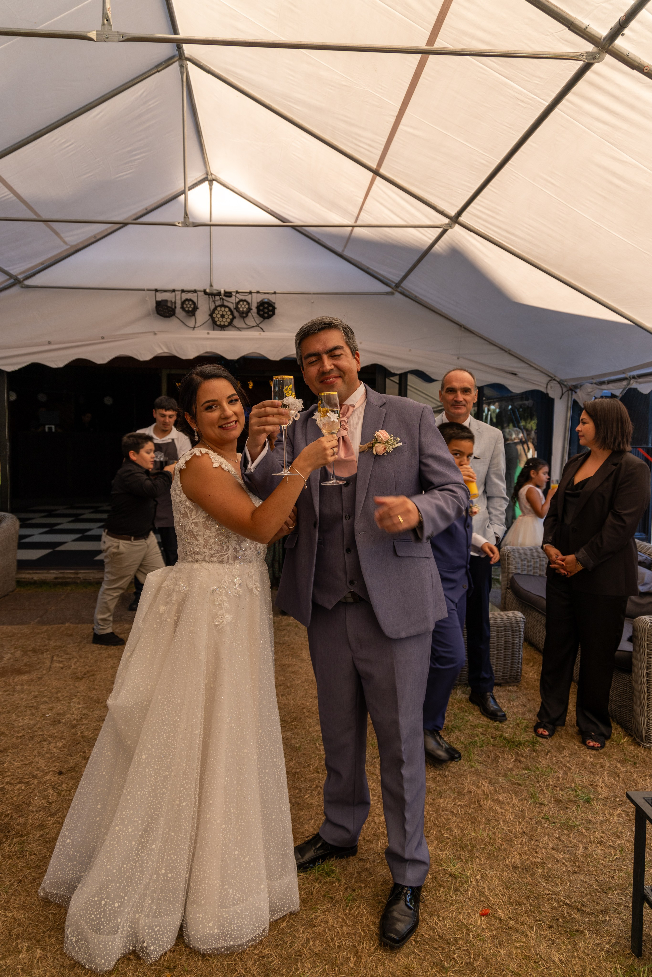 Katherin y Daniel. Dinka & Emilio - El arte de preservar lo que no se repite