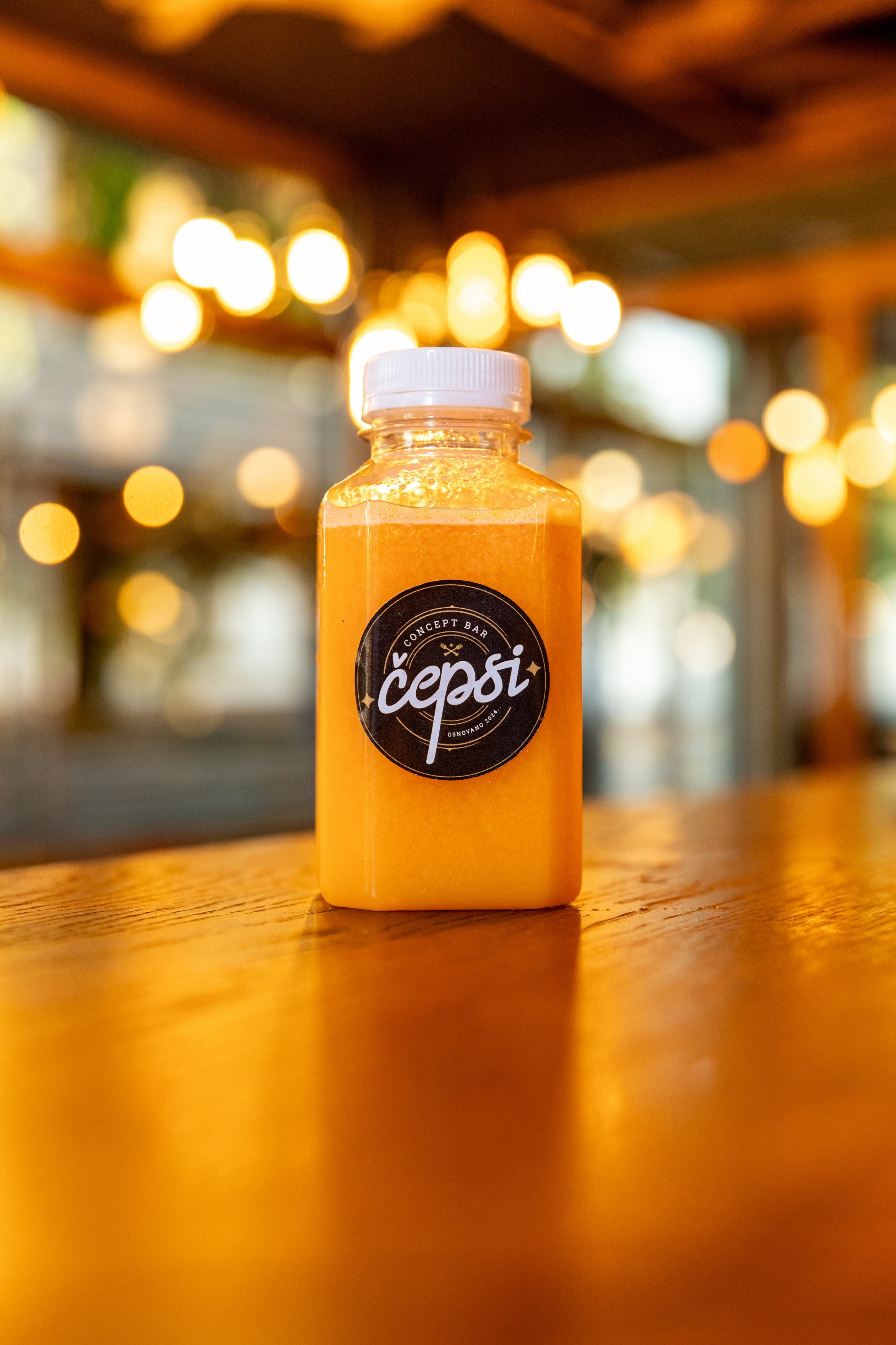 FOTOGRAFISANJE PROIZVODA. Fotografi iz Backog Petrovca David i Andrea Stojanovic