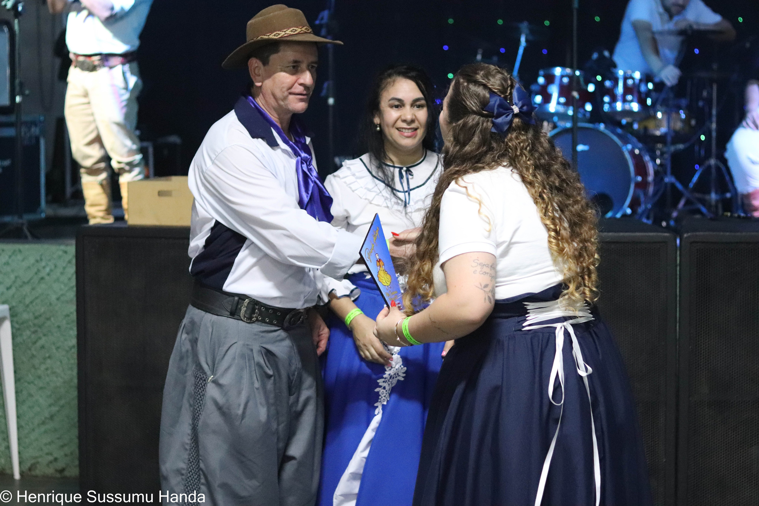 Formatura Curso de Dança Inovação Campeira. Handa Produções