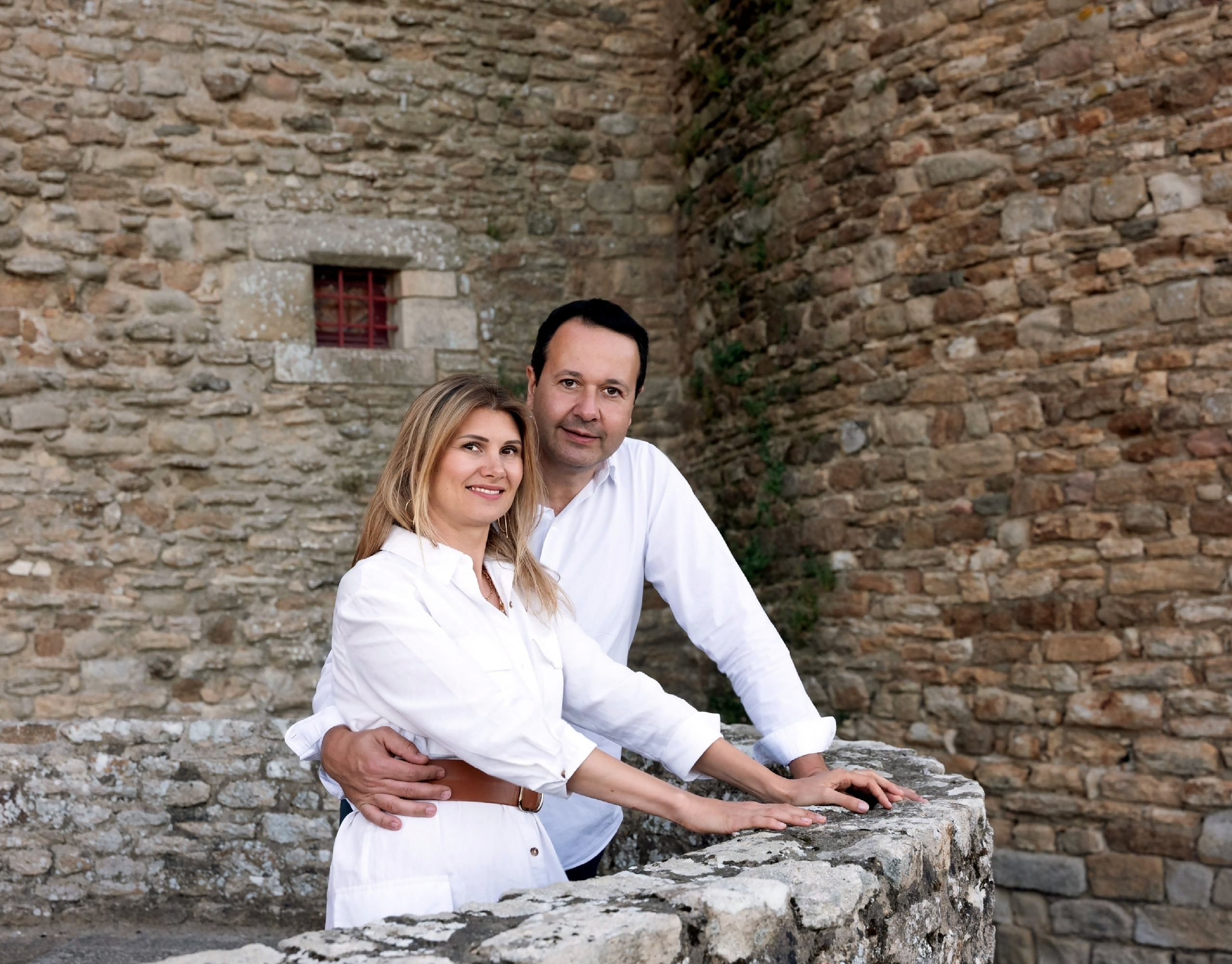 Family photoshoot in Paris. Alina Tagzieva- a photograper in Paris