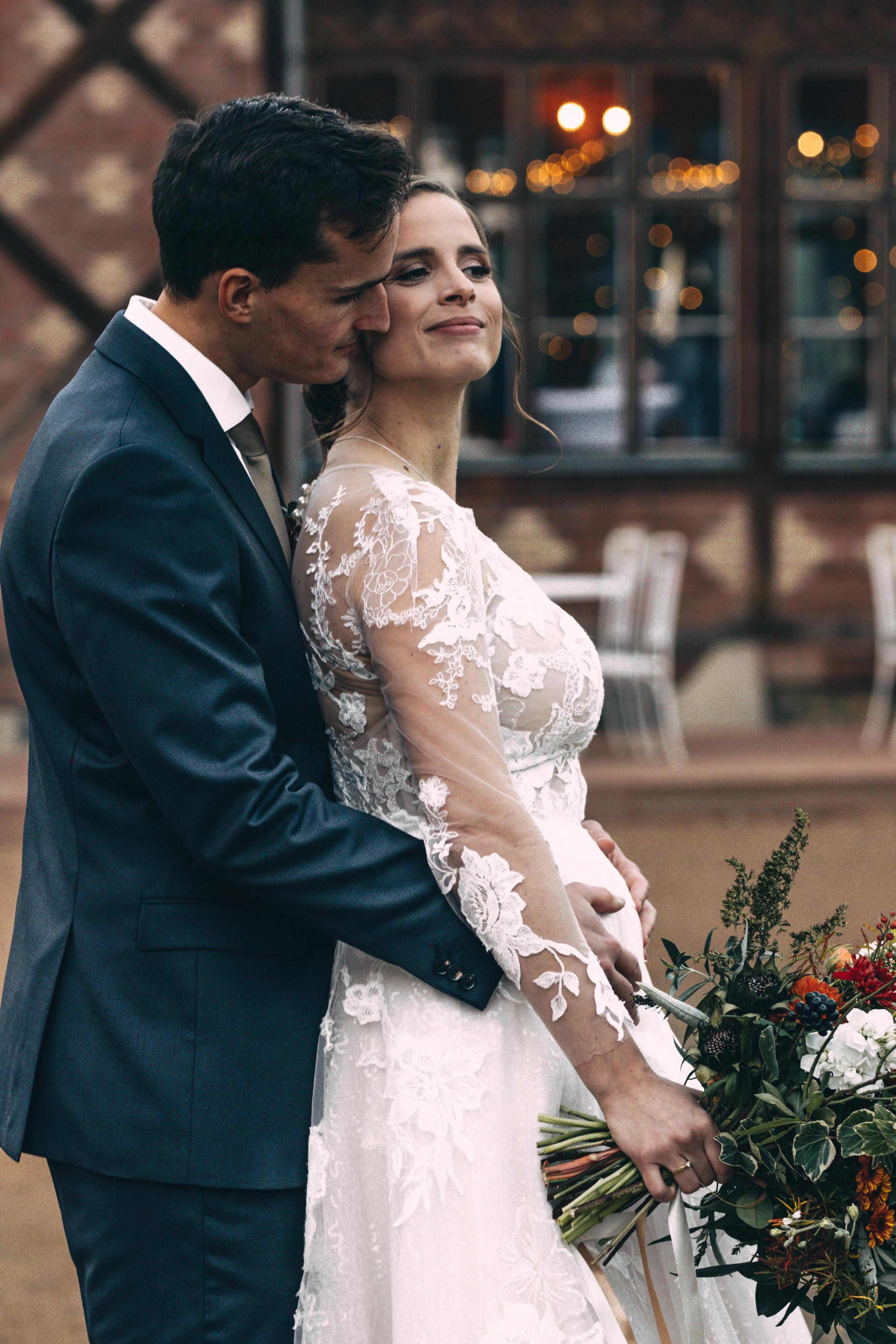 Dana Lišková - Wedding and couple photographer Prague - Wedding photographer Prague - Couple photography - Wedding portraits