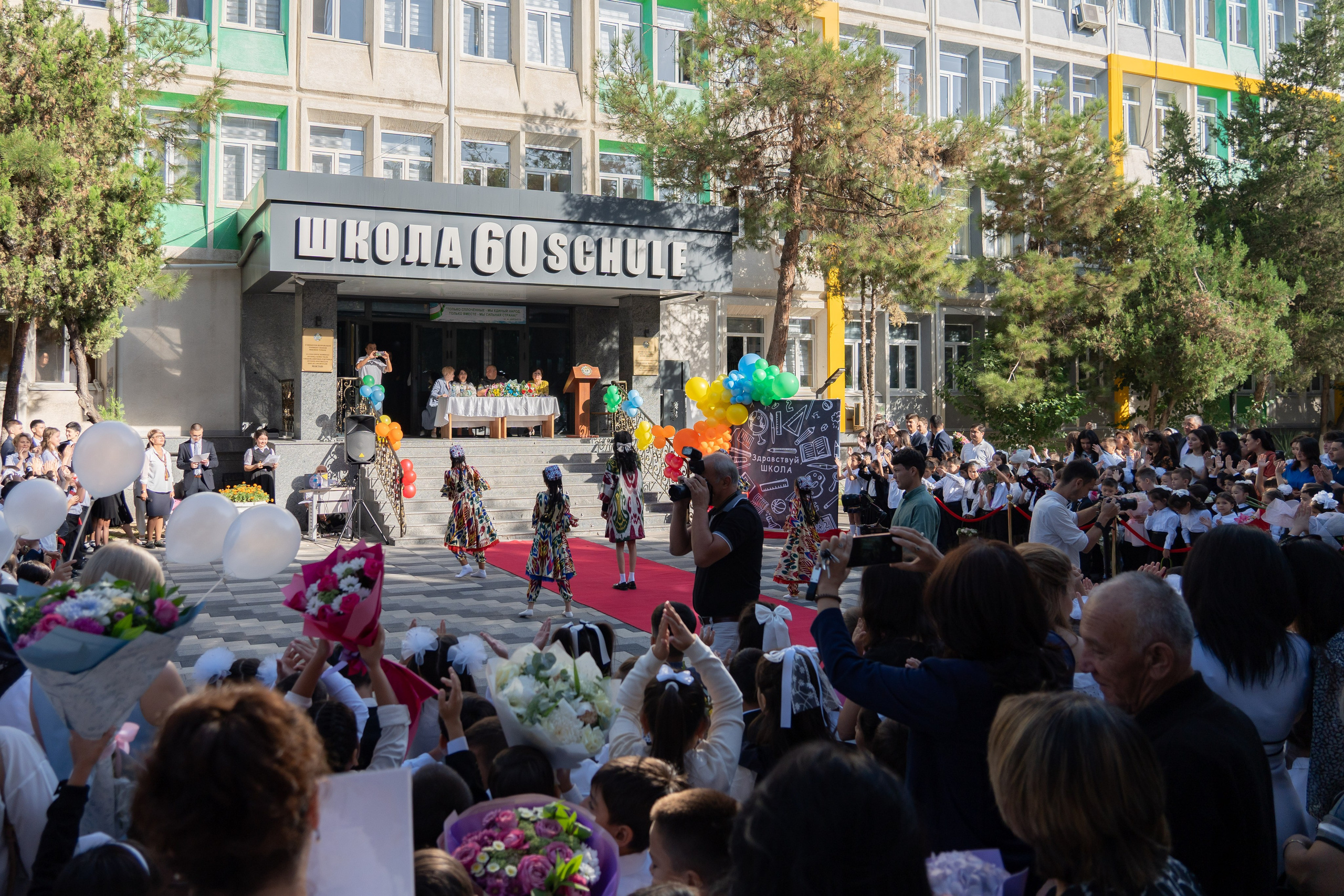 В школах Узбекистана прозвенел Первый звонок. Георгий Намазов | Фотограф в Ташкенте