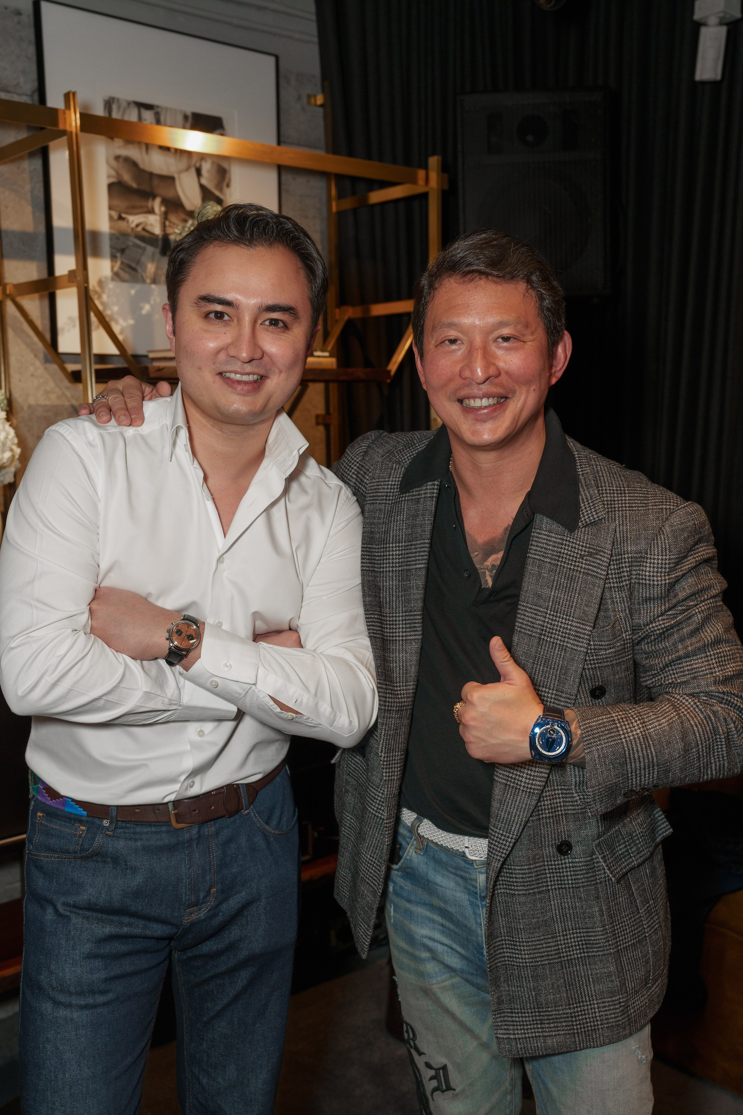 WATCHBOX. ФОТОГРАФ В ГОНКОНГЕ (СВАДЬБЫ, FASHION, СЕМЕЙНЫЕ, МЕРОПРИЯТИЯ, ФОТОПРОГУЛКИ)