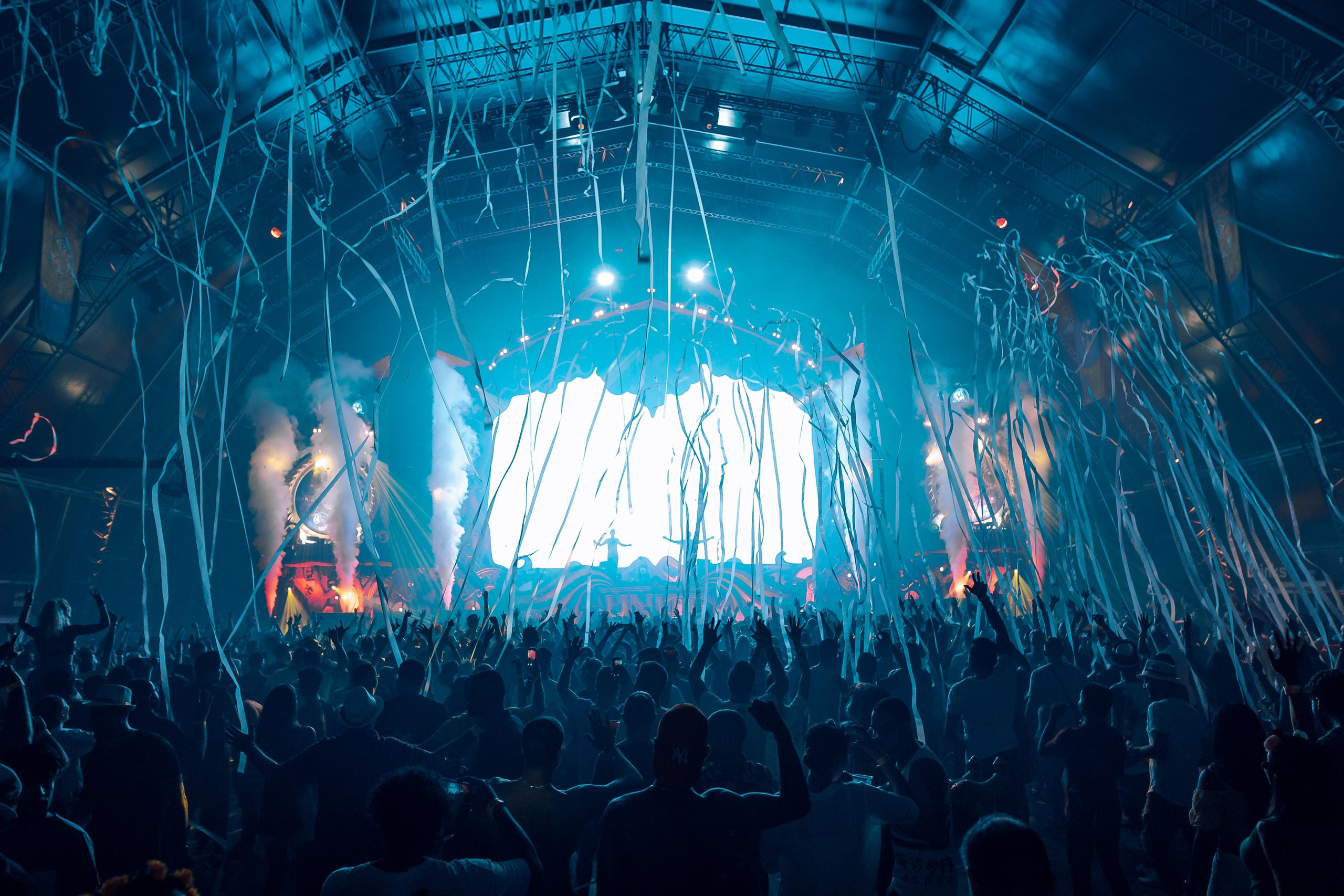 Vitalii Honiukov | Photography production based in Dubai, UAE