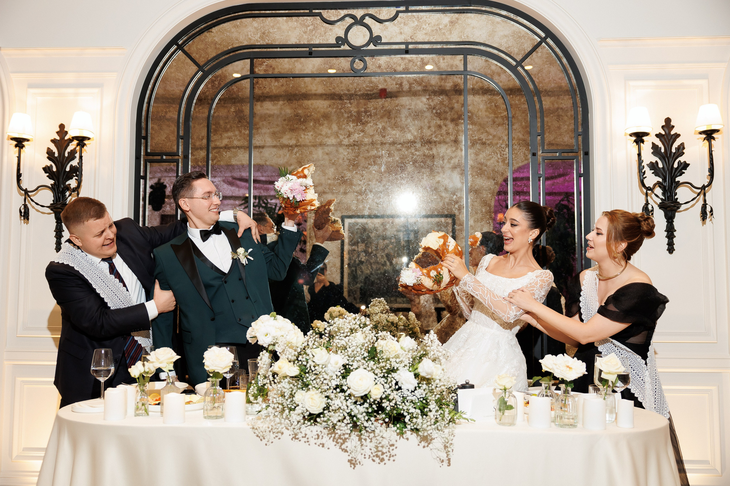 Serghei & Erica — Queen Residence. Servicii Foto și Video 067188353