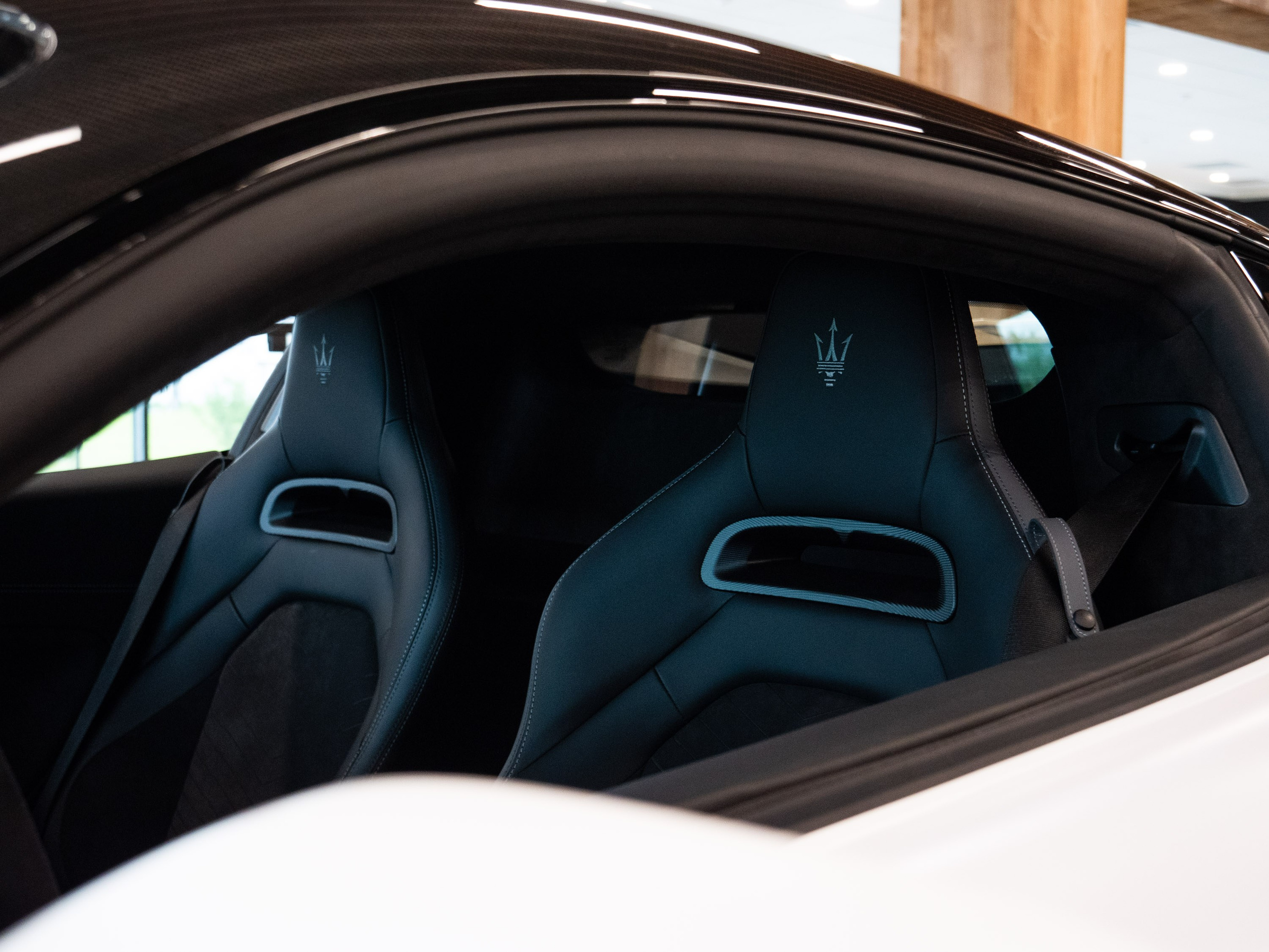 Maserati MC20. Dimitri Ilkov Photography — Capturing Life’s Moments in Edmonton, Cana