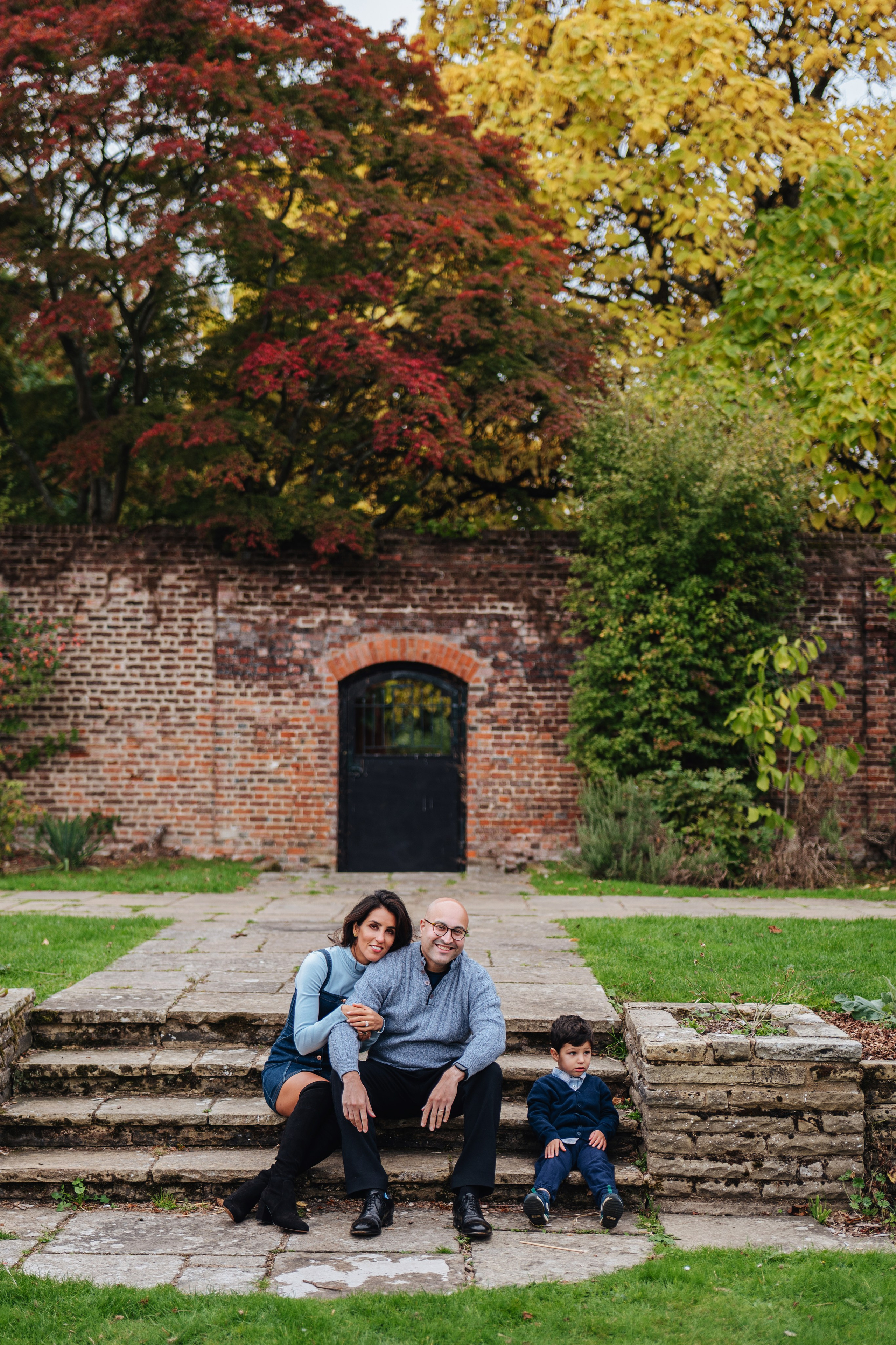 Family autumn. Wedding and family photographer in London