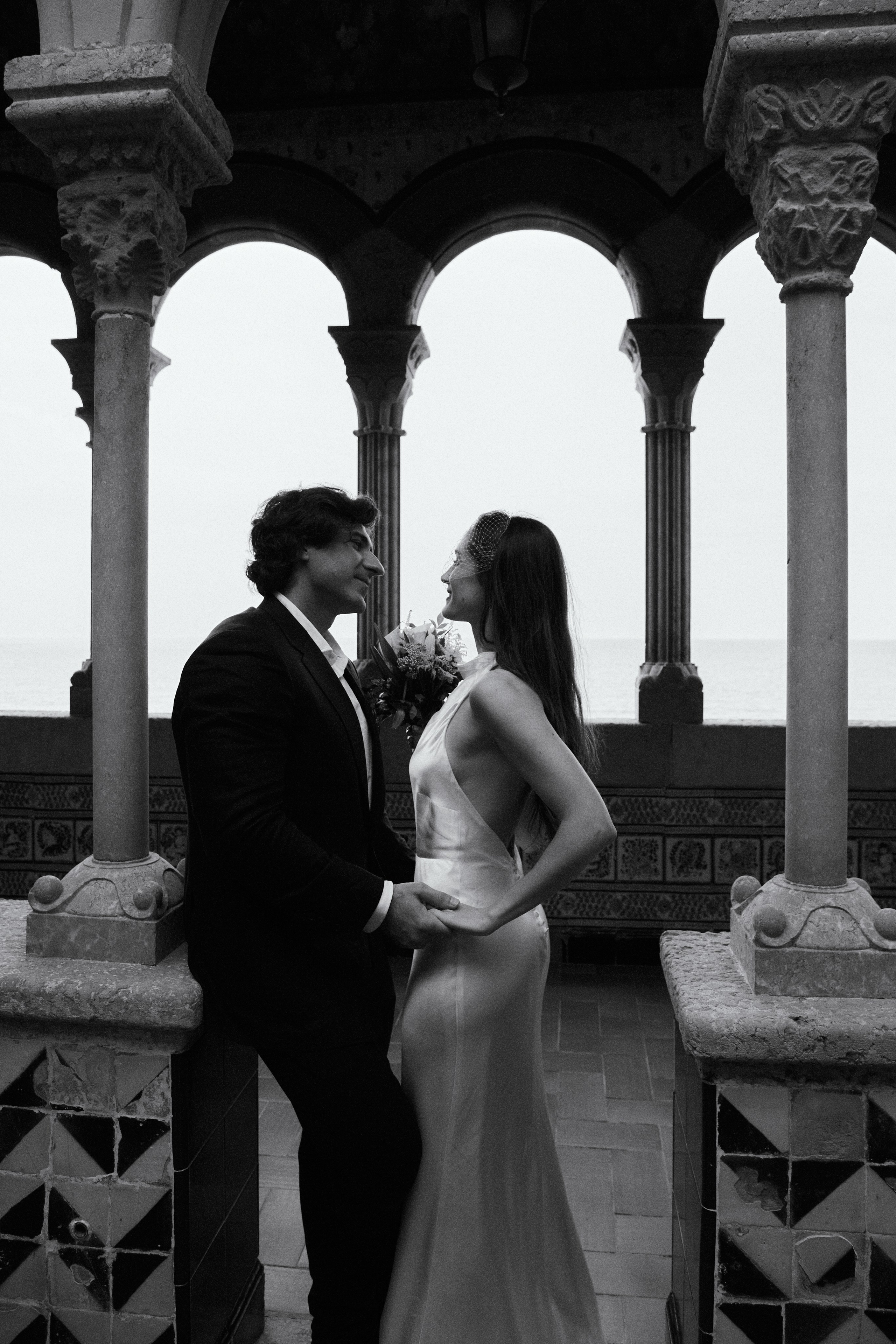 Wedding. Photographer in Paris