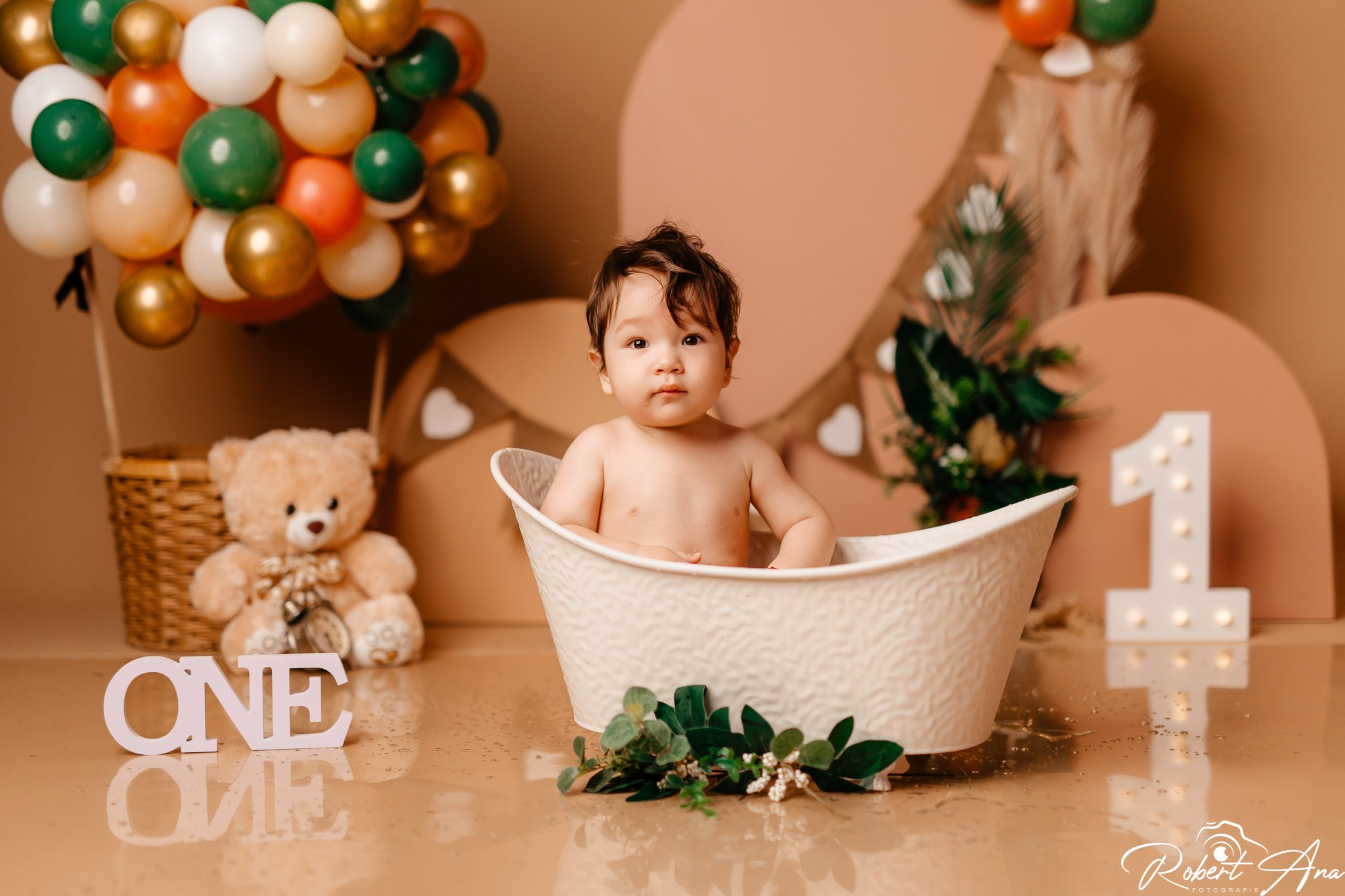 SMASH CAKE. Robert Blaj - Fotograf Nuntă Iași