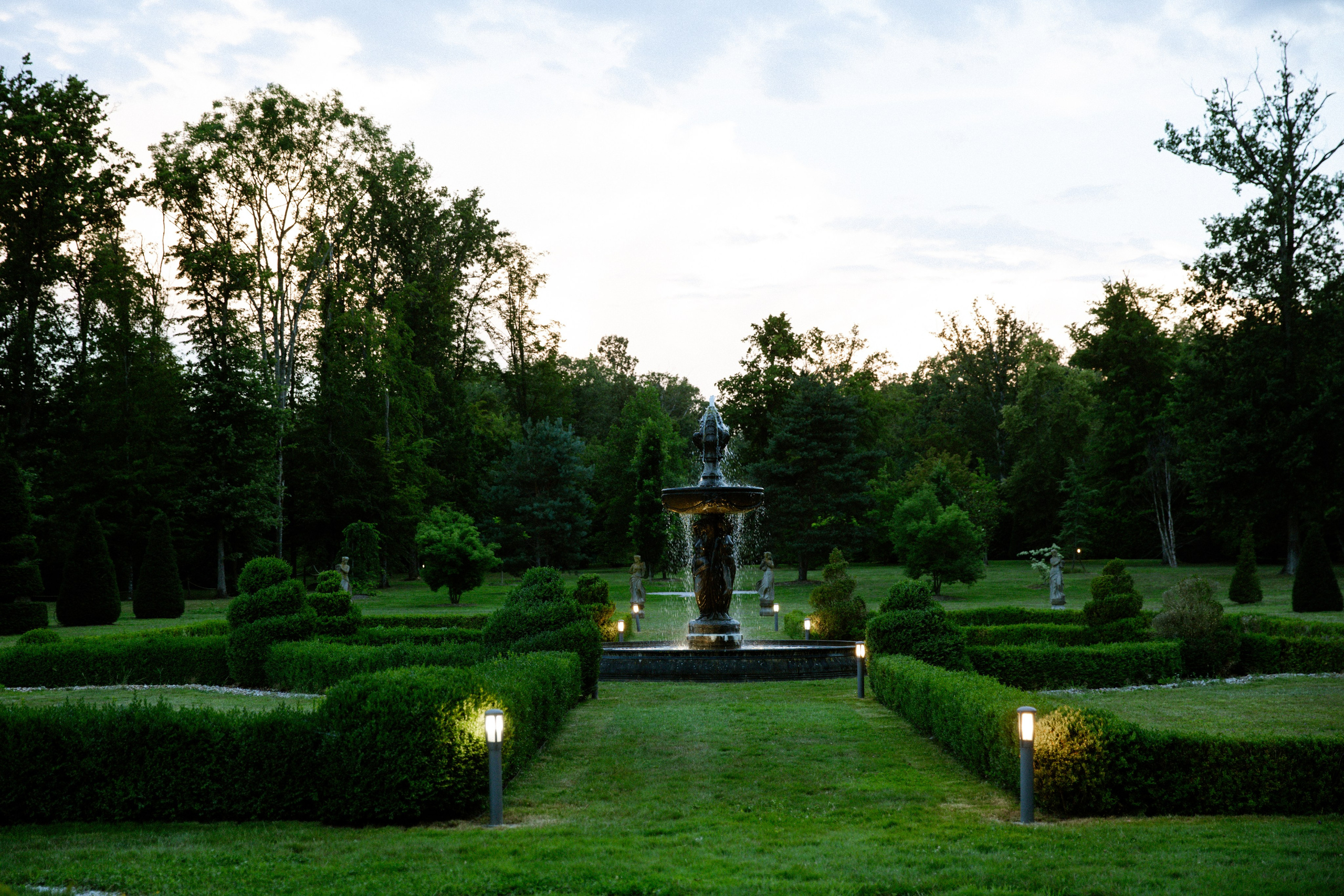 Jana & Larbi. Photographer in Paris