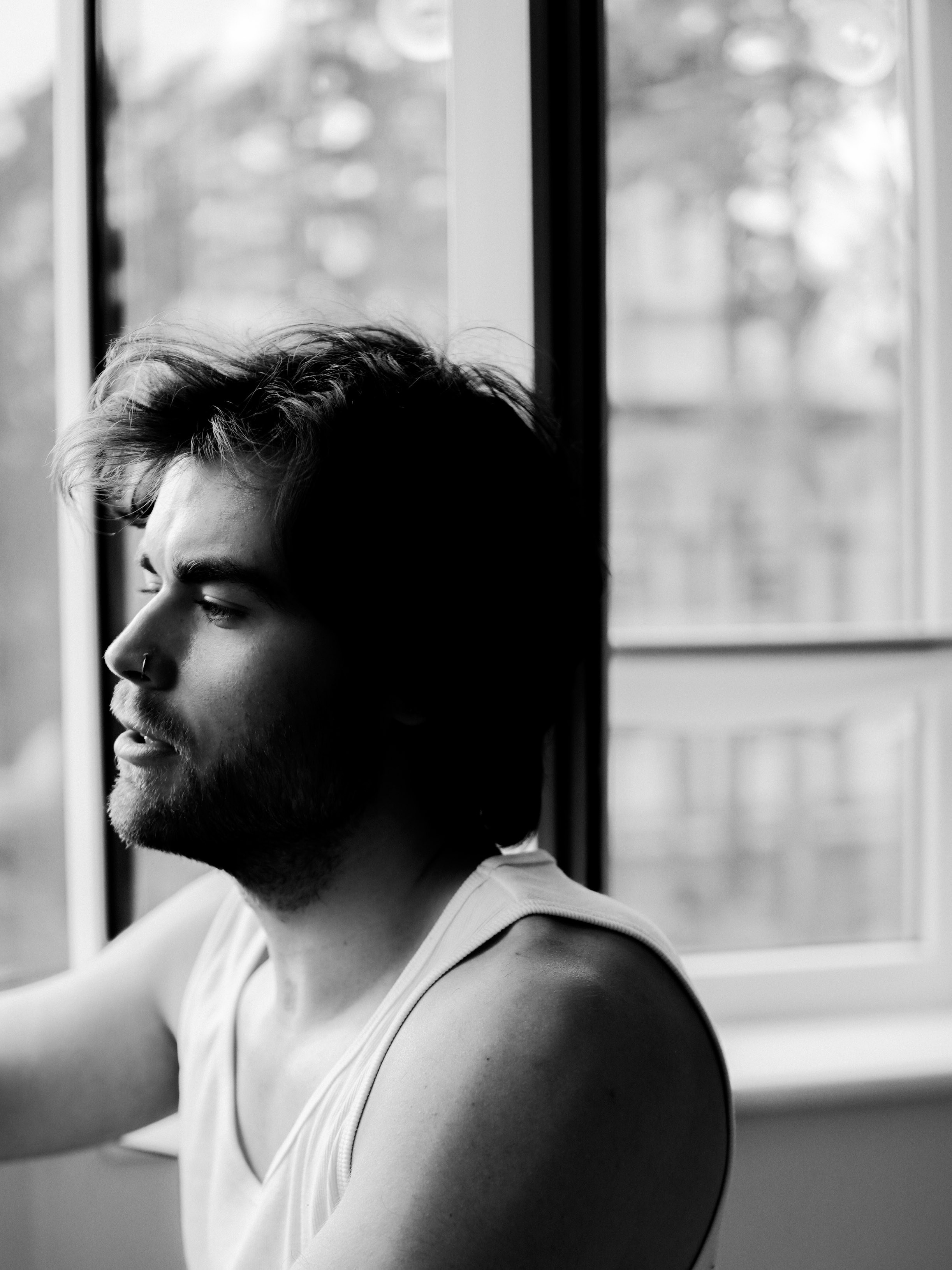 Valgus põleb meie sees. Meeste ja naiste fotograaf Tallinnas Anna Sipari