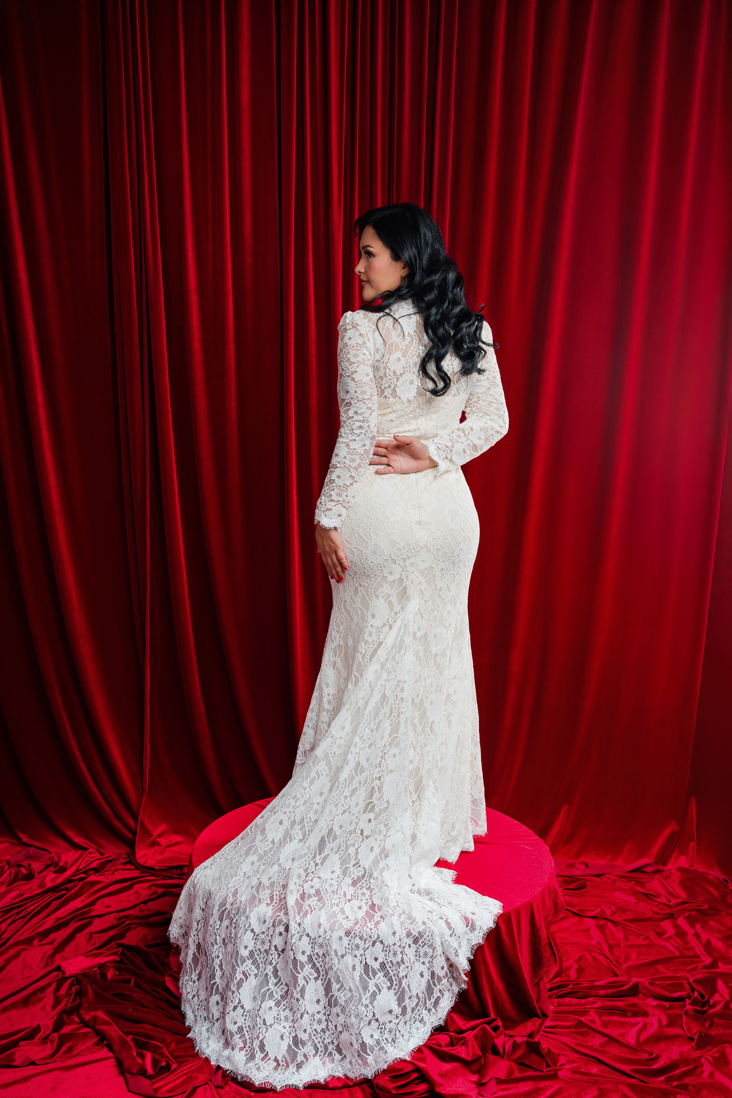 Studio pre-wedding shoot. Photographer Nadezhda Gorbushina