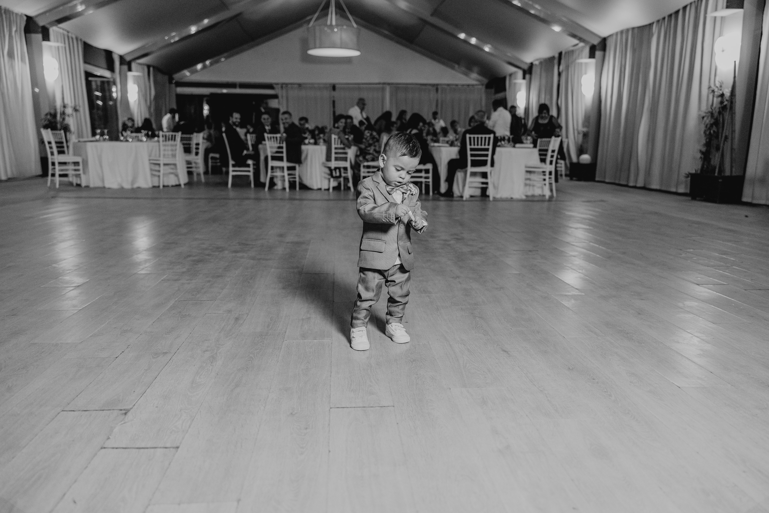 Fotografía de Bodas en Madrid - Rainbox: Capturamos Tu Amor con Pasión. Rainbox Estudio de Fotografía