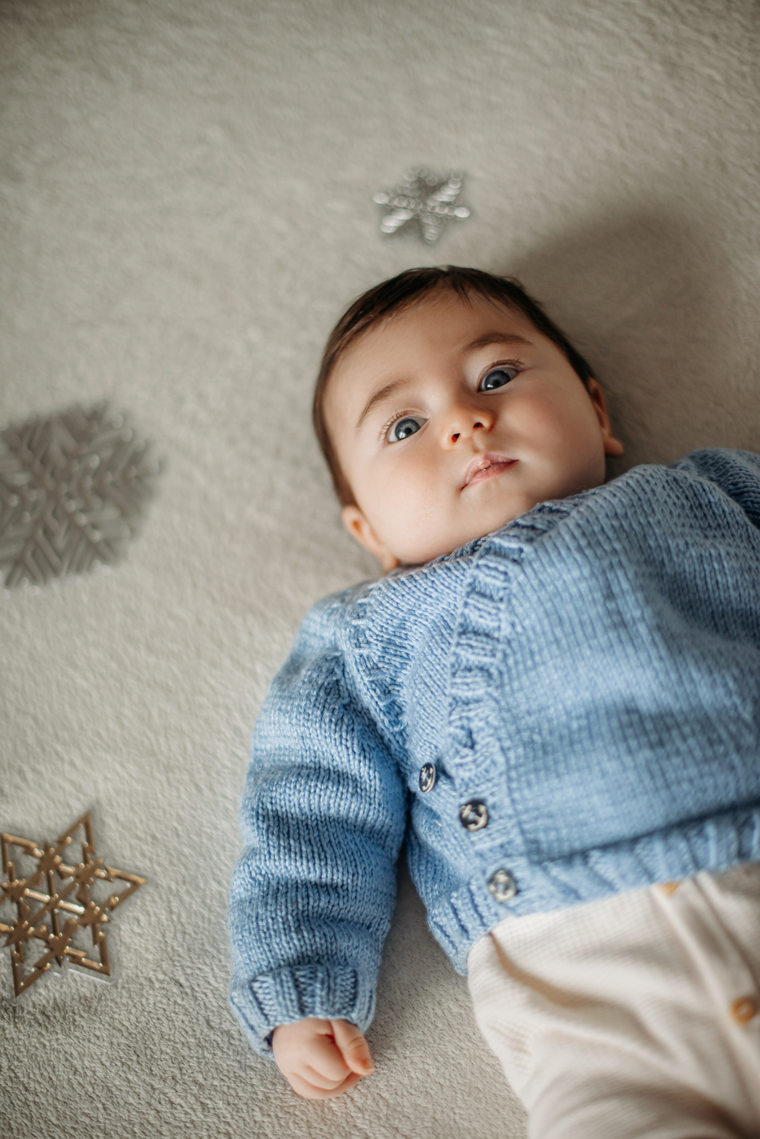 Exemples de séances photo bébé & famille à Toulouse — Evolution. Evolution — projet photo du premier an de bébé à Toulouse